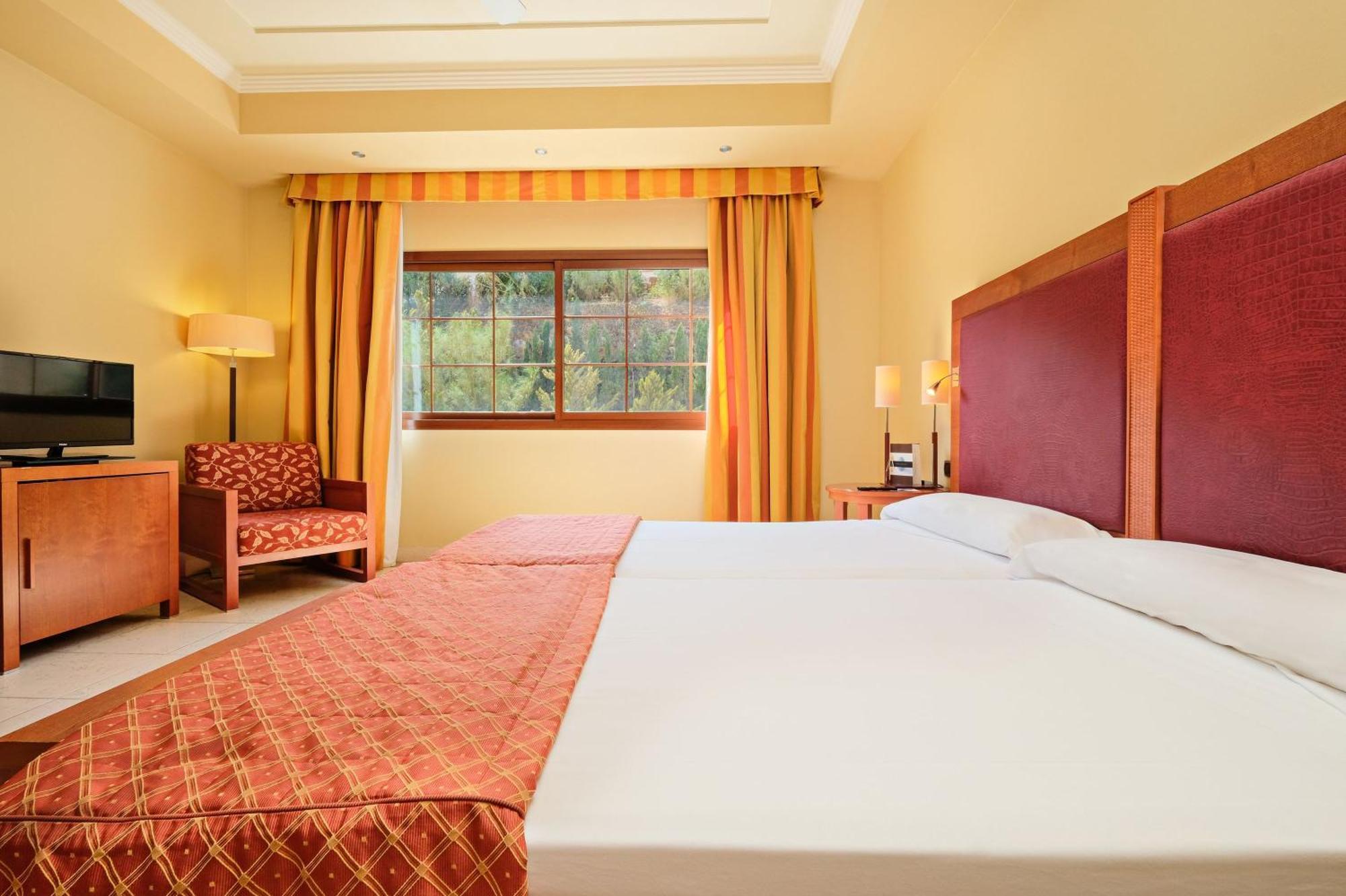 Double Room Mountain View