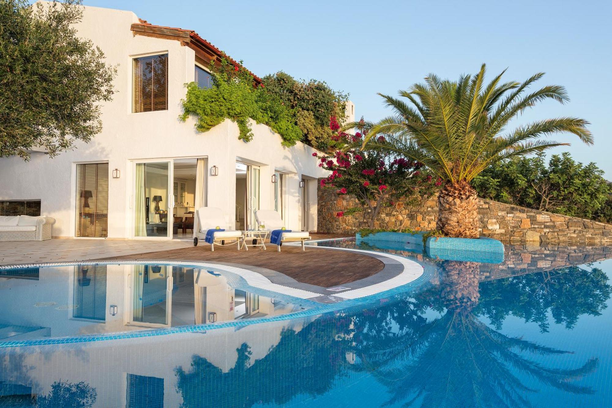 Three Bedroom Presidential Spa Villa Private Pool with Sea View,1730029486:JPEG