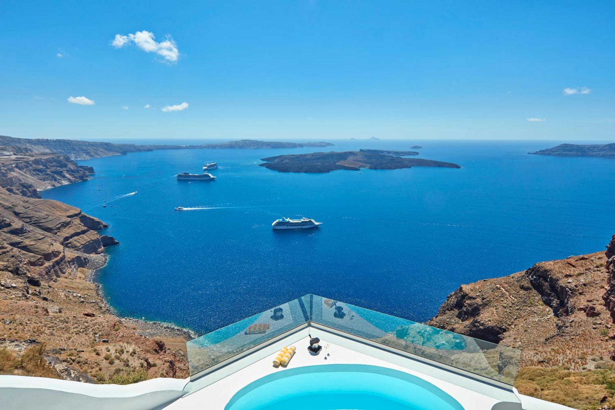 Chromata Pool Suite with Infinity Pool,394055289:JPEG
