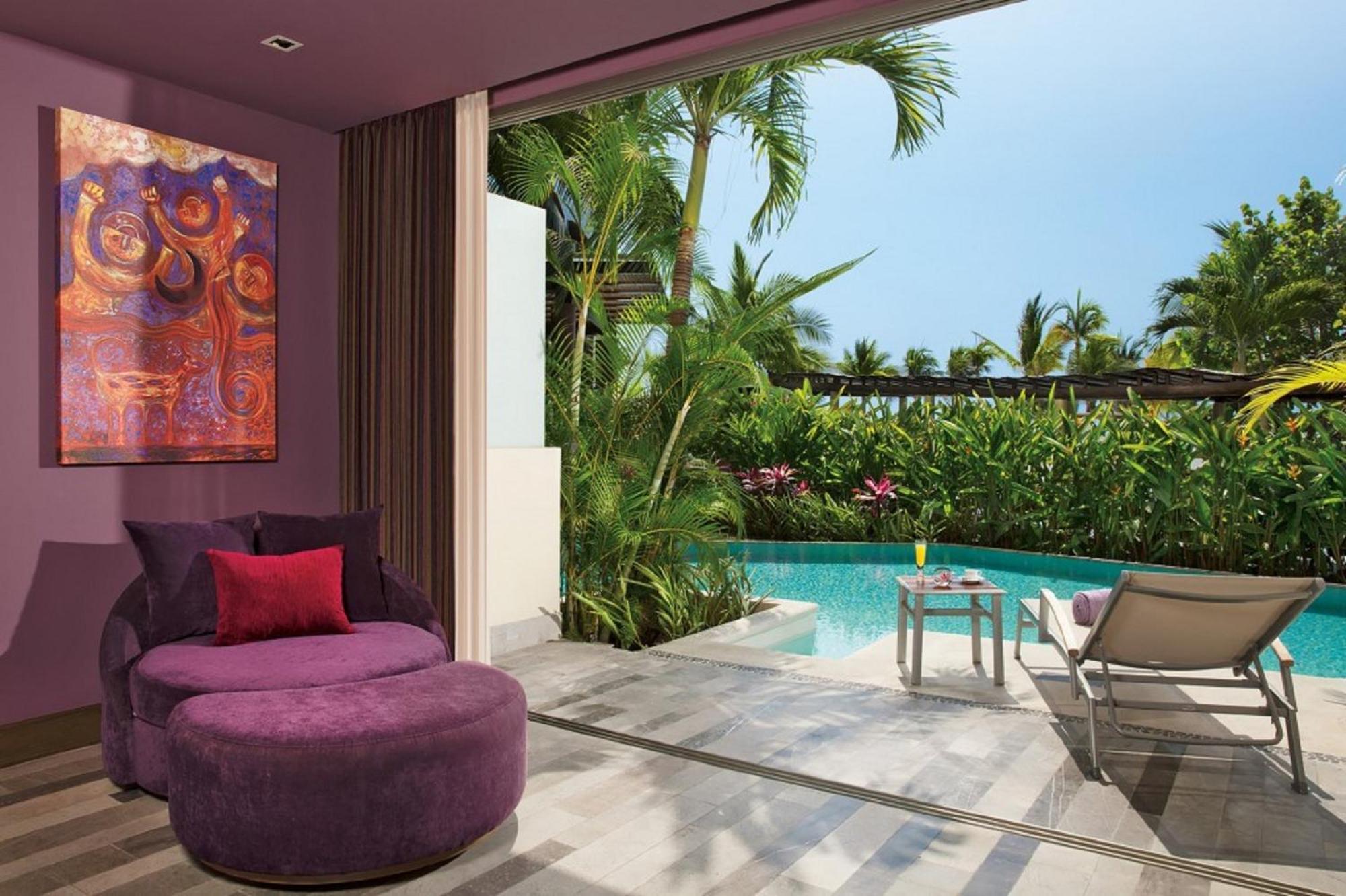 Junior Suite Swimout
