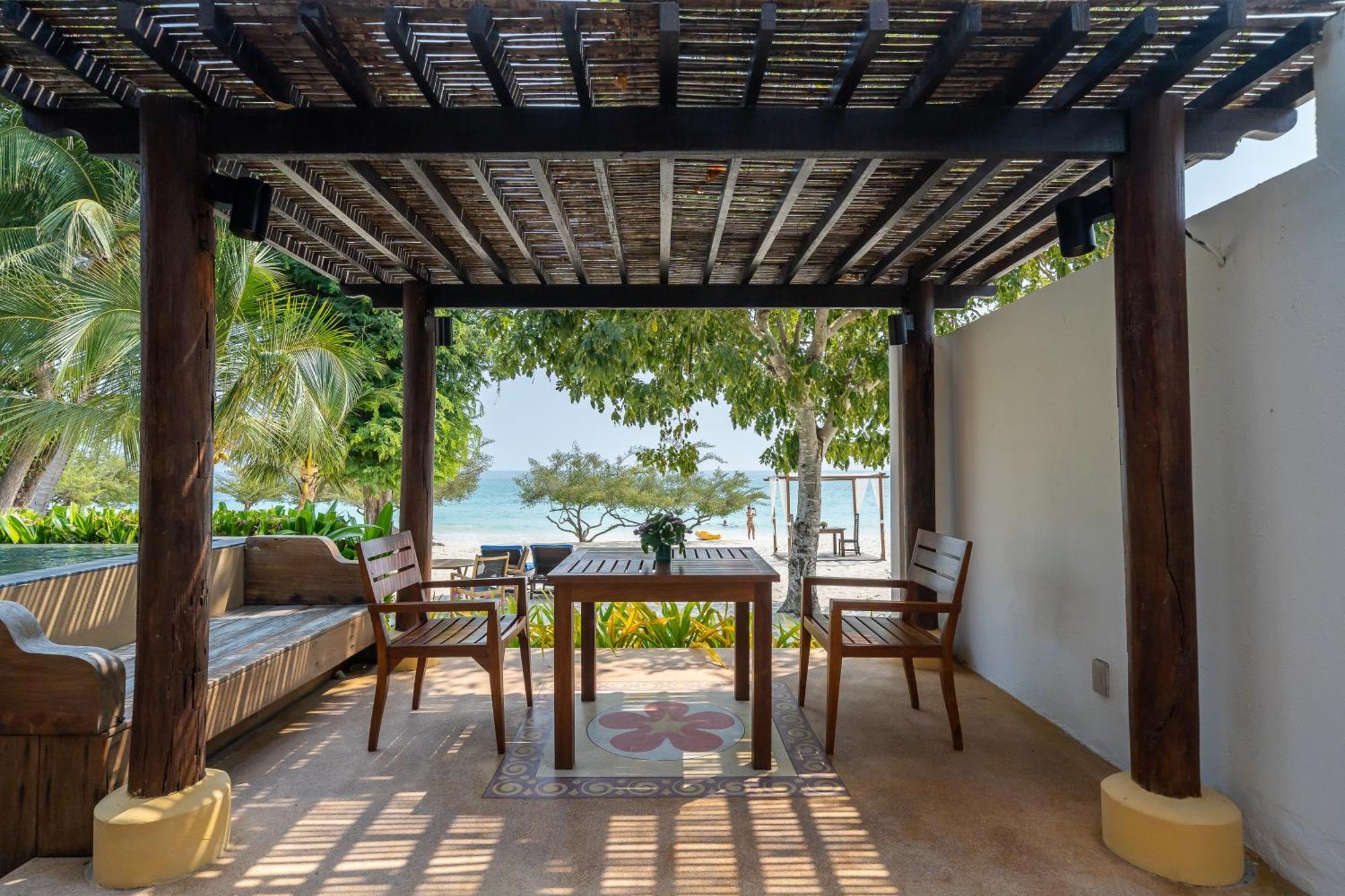 Beach Front Villa Private Pool
