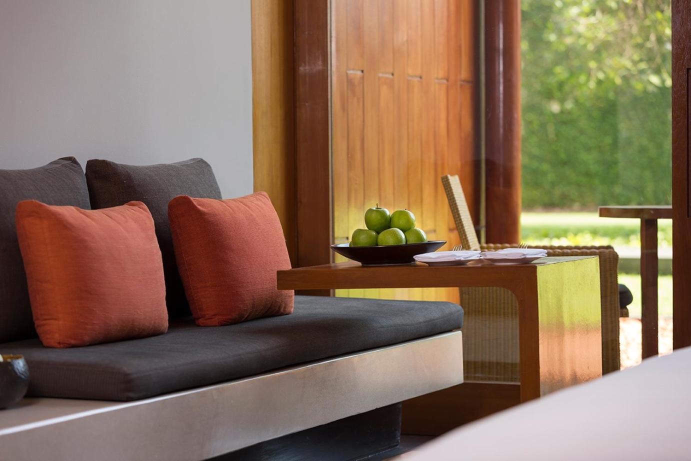 Deluxe Garden View Room