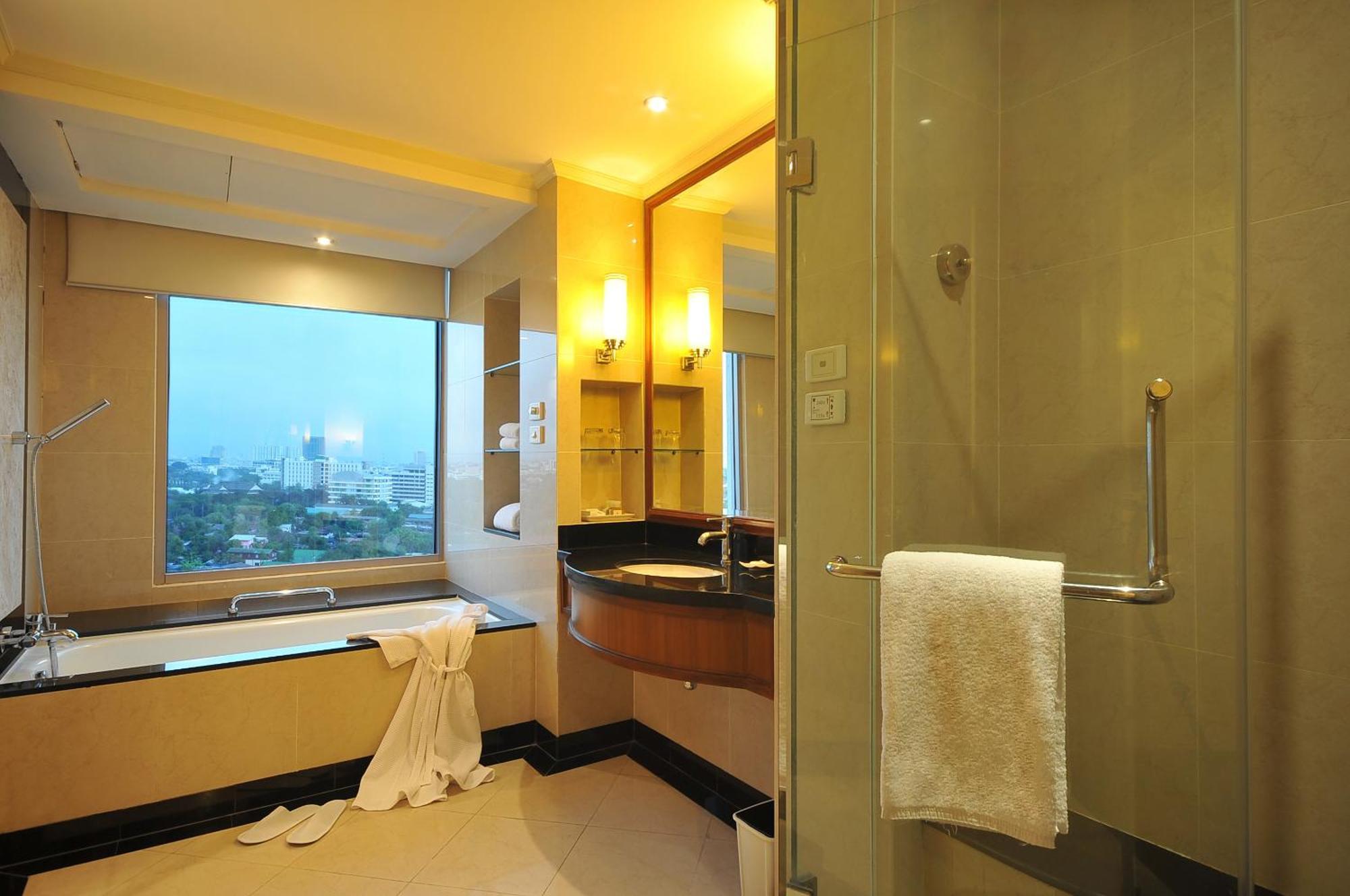 Executive Deluxe Double or Twin Room,1208931172:JPEG