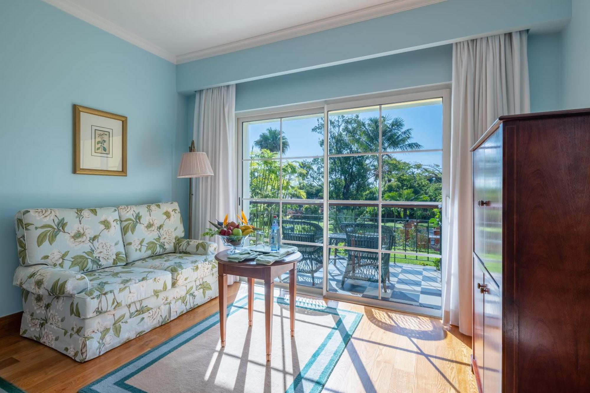 Premium Garden Room