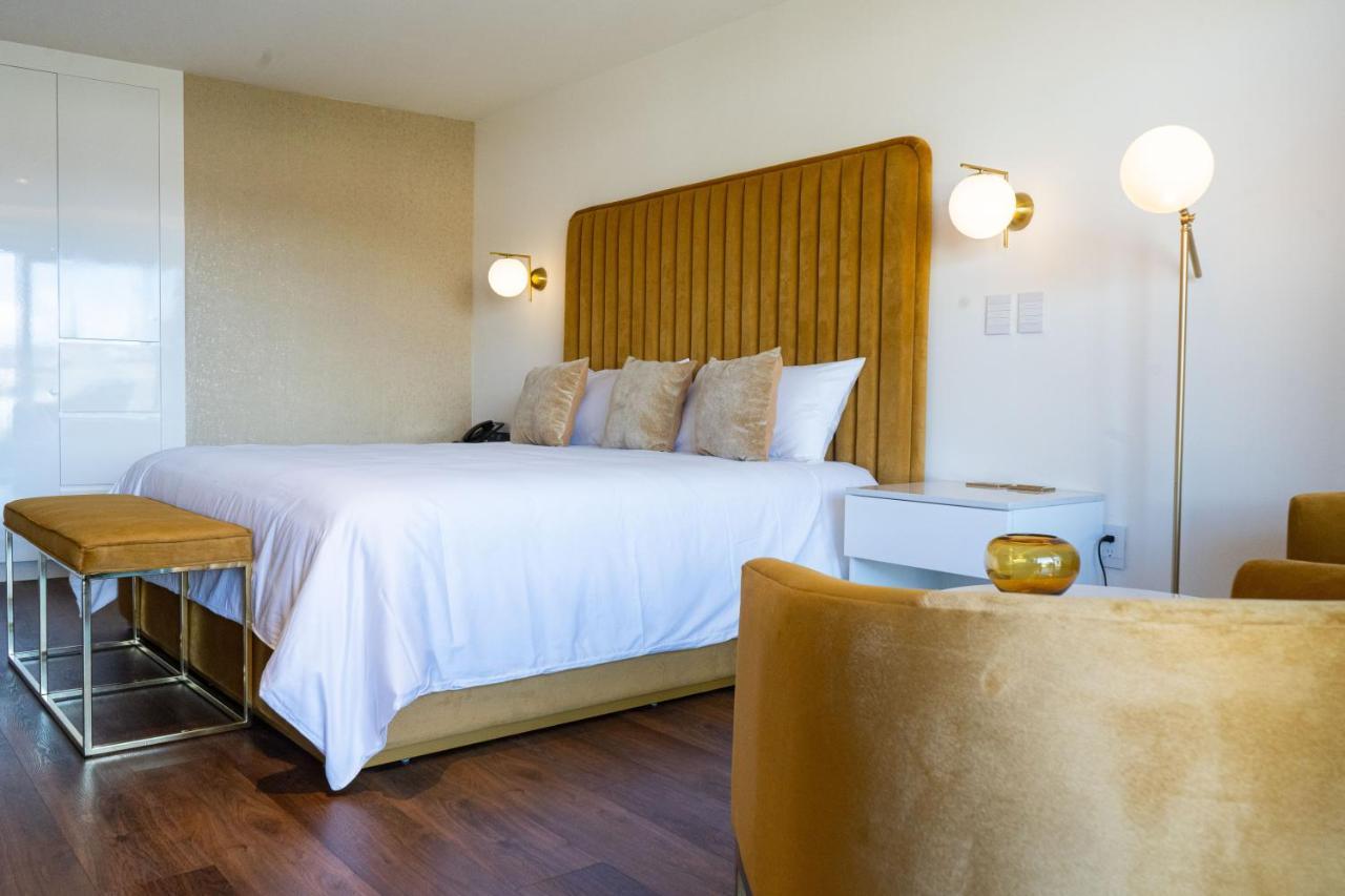 Superior King Suite,1274791021:JPEG