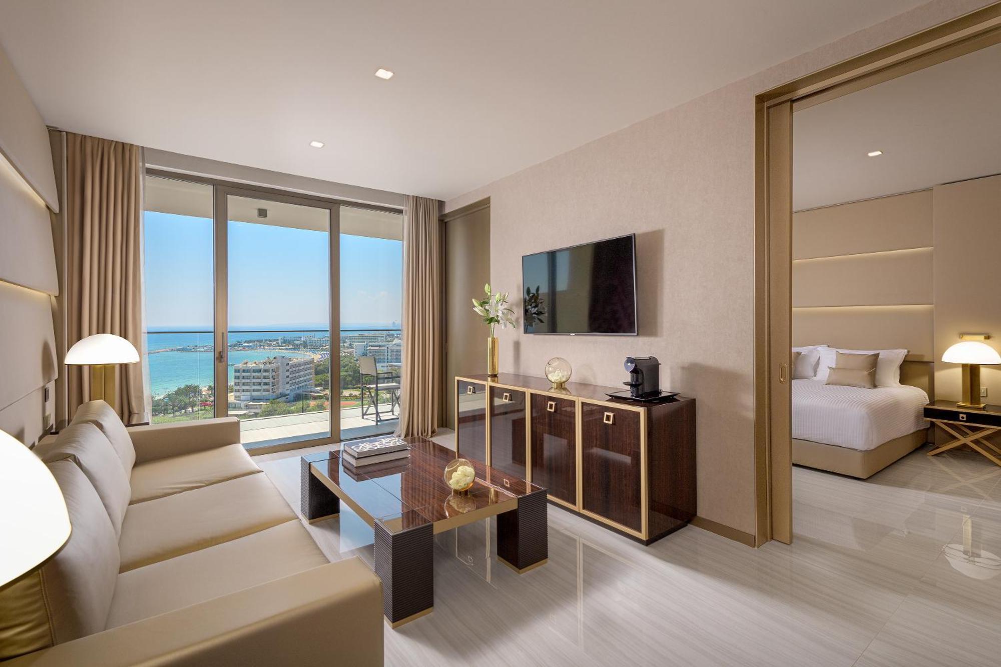 Penthouse Suite Sea View