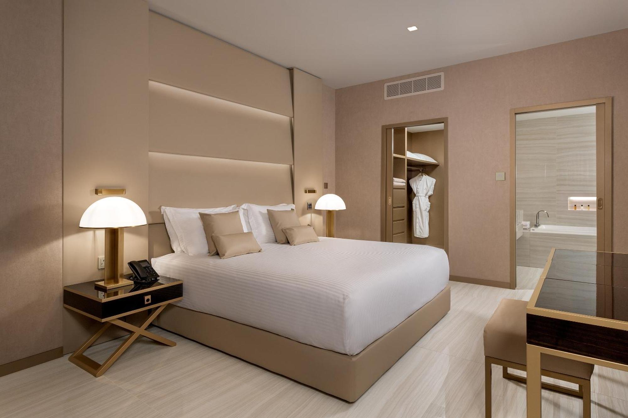 Penthouse Suite Sea View