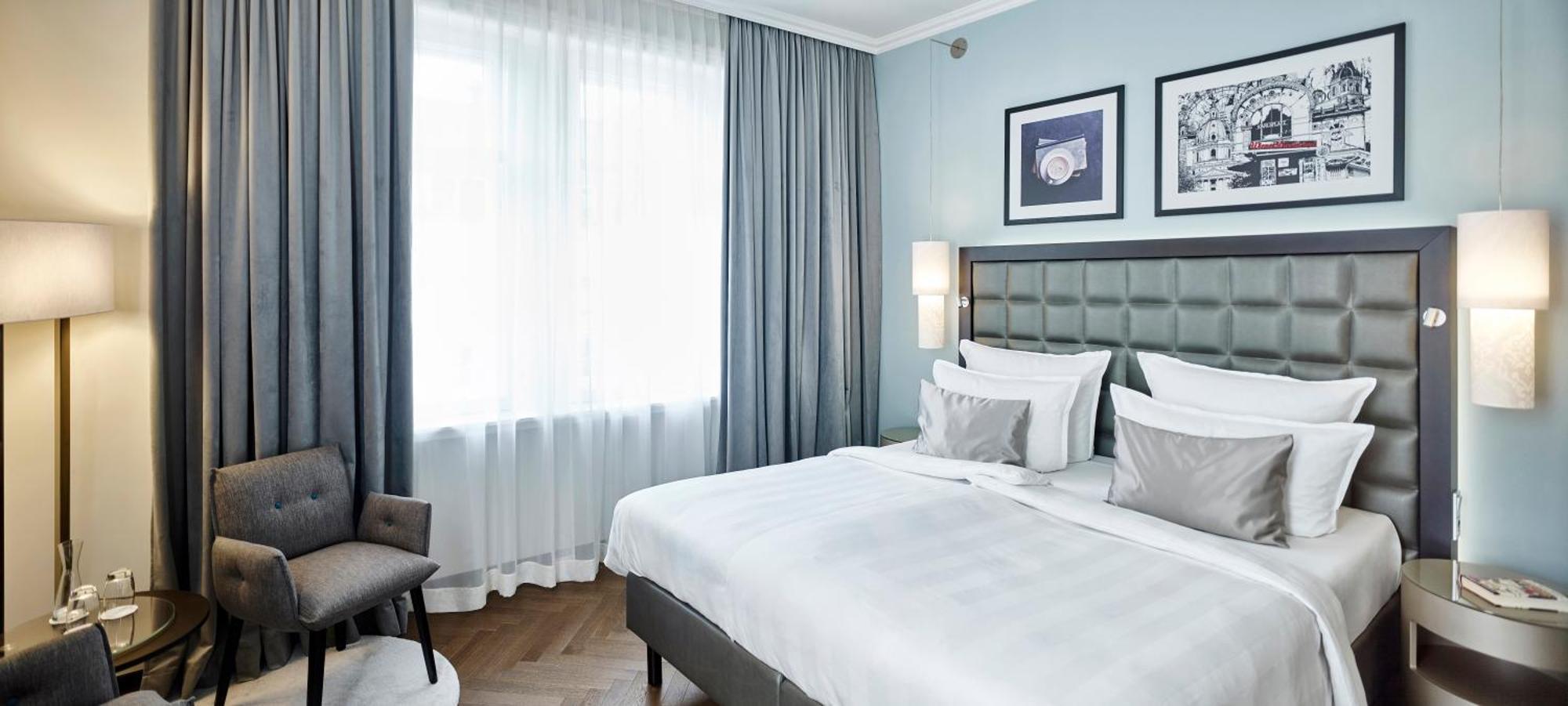 Superior King or Twin Room,1305506236:JPEG