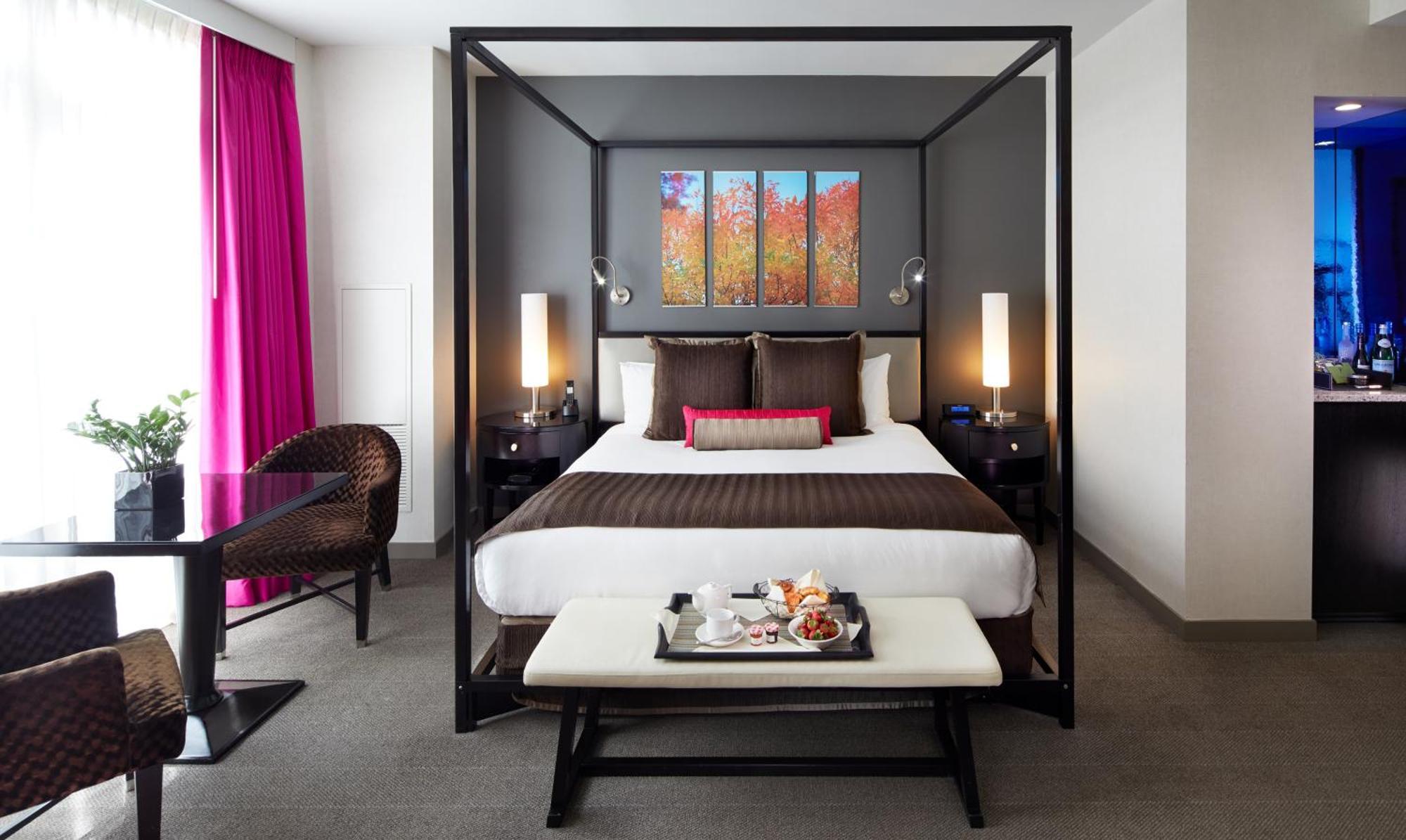 Deluxe King Room,1318491394:JPEG