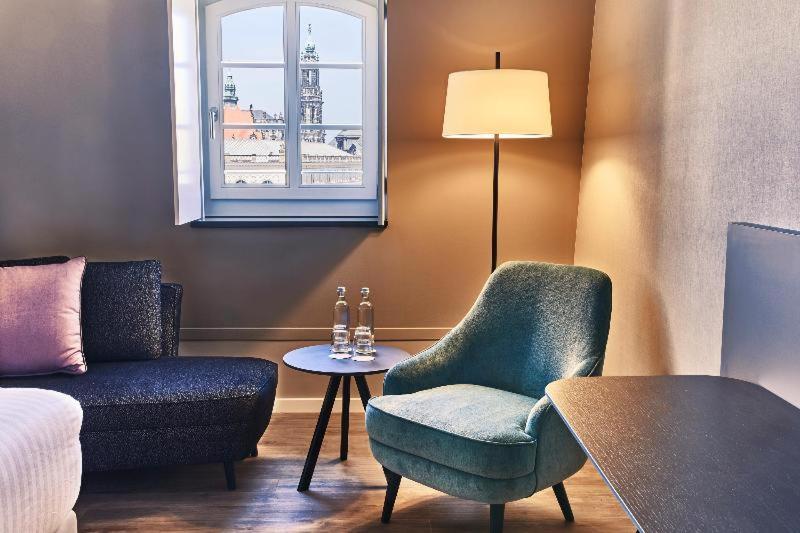 Grand Deluxe Room