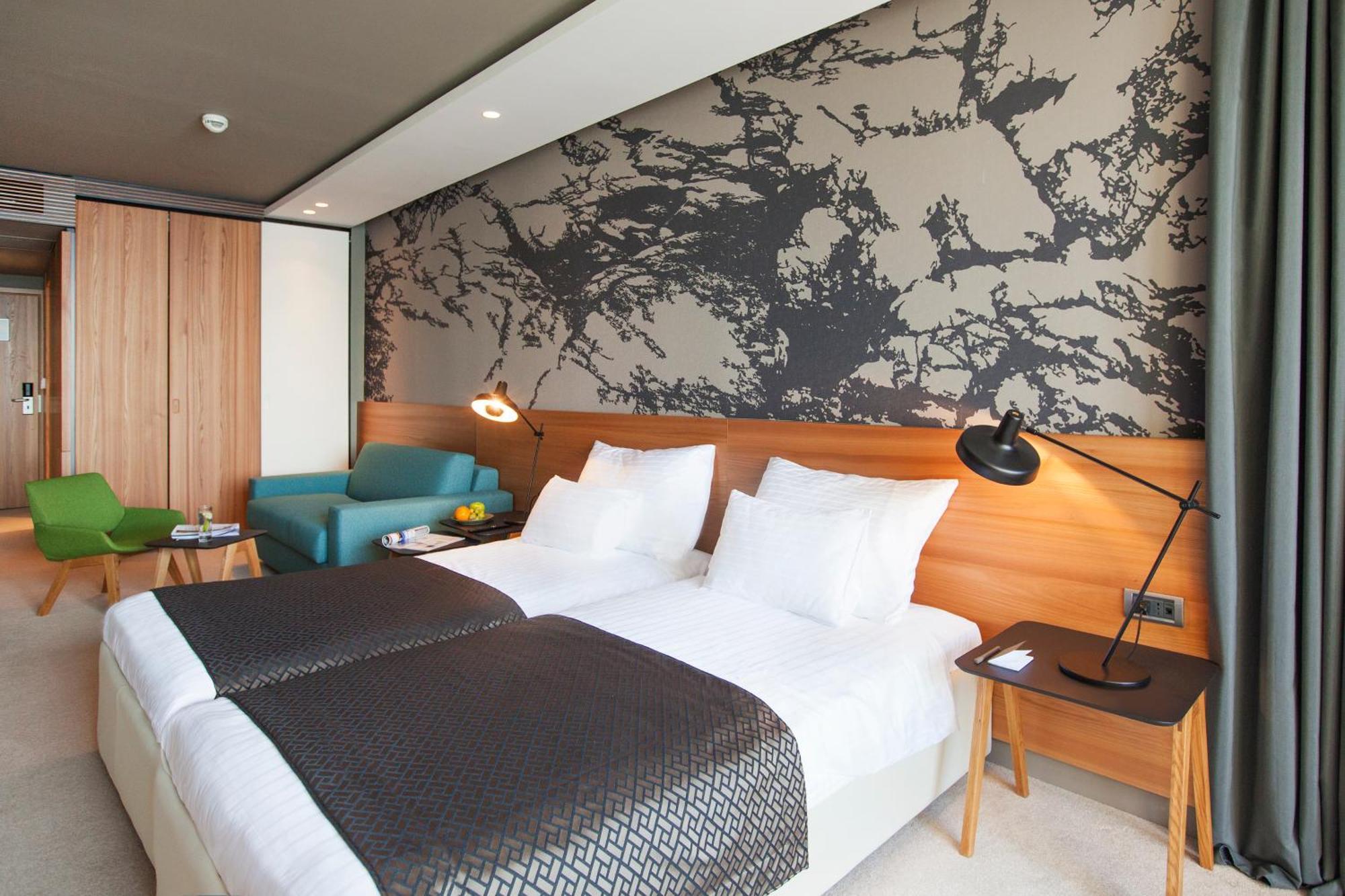 Habitación Doble Deluxe con balcón y vistas al mar