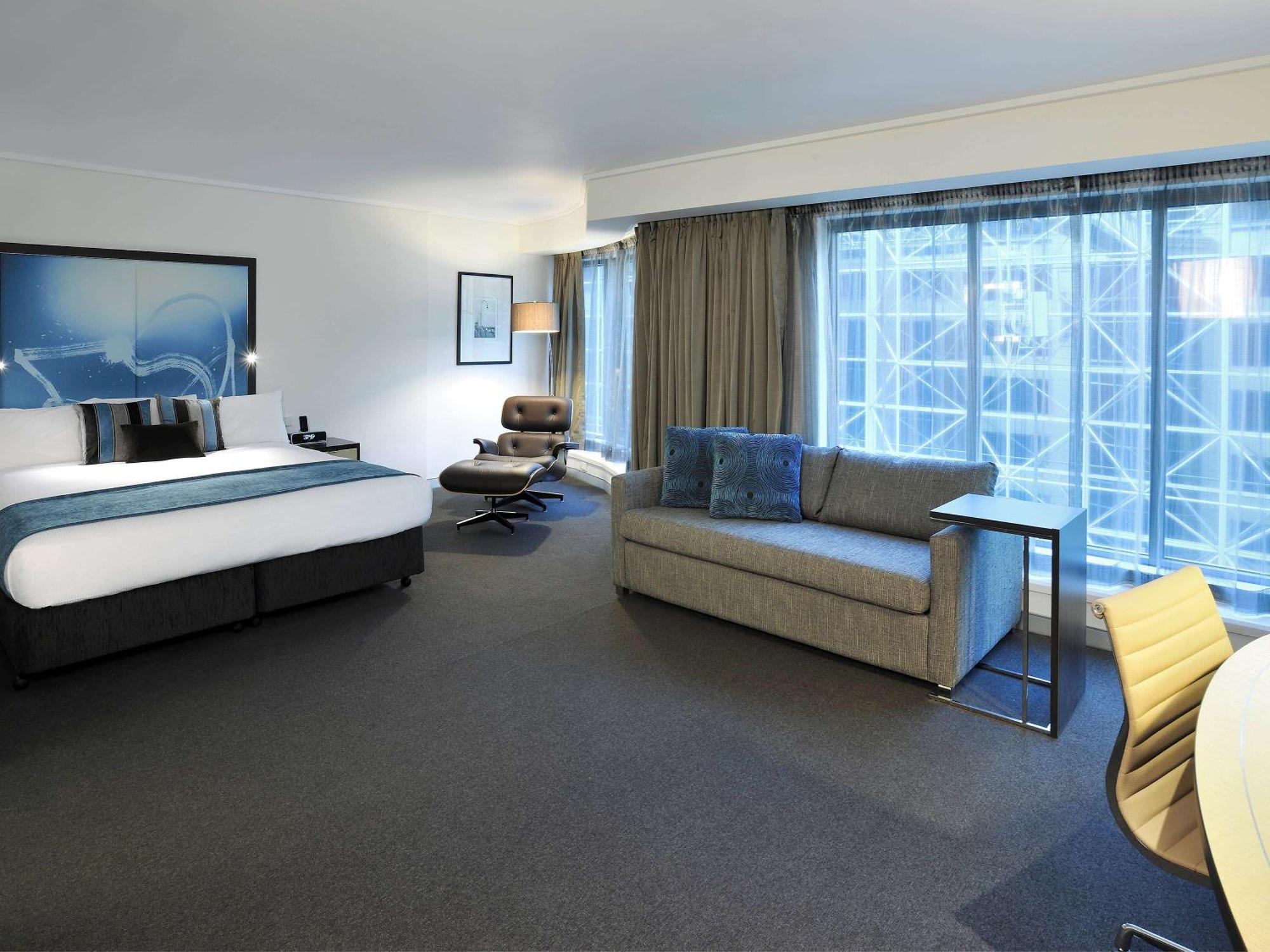 Junior Suite King Bed