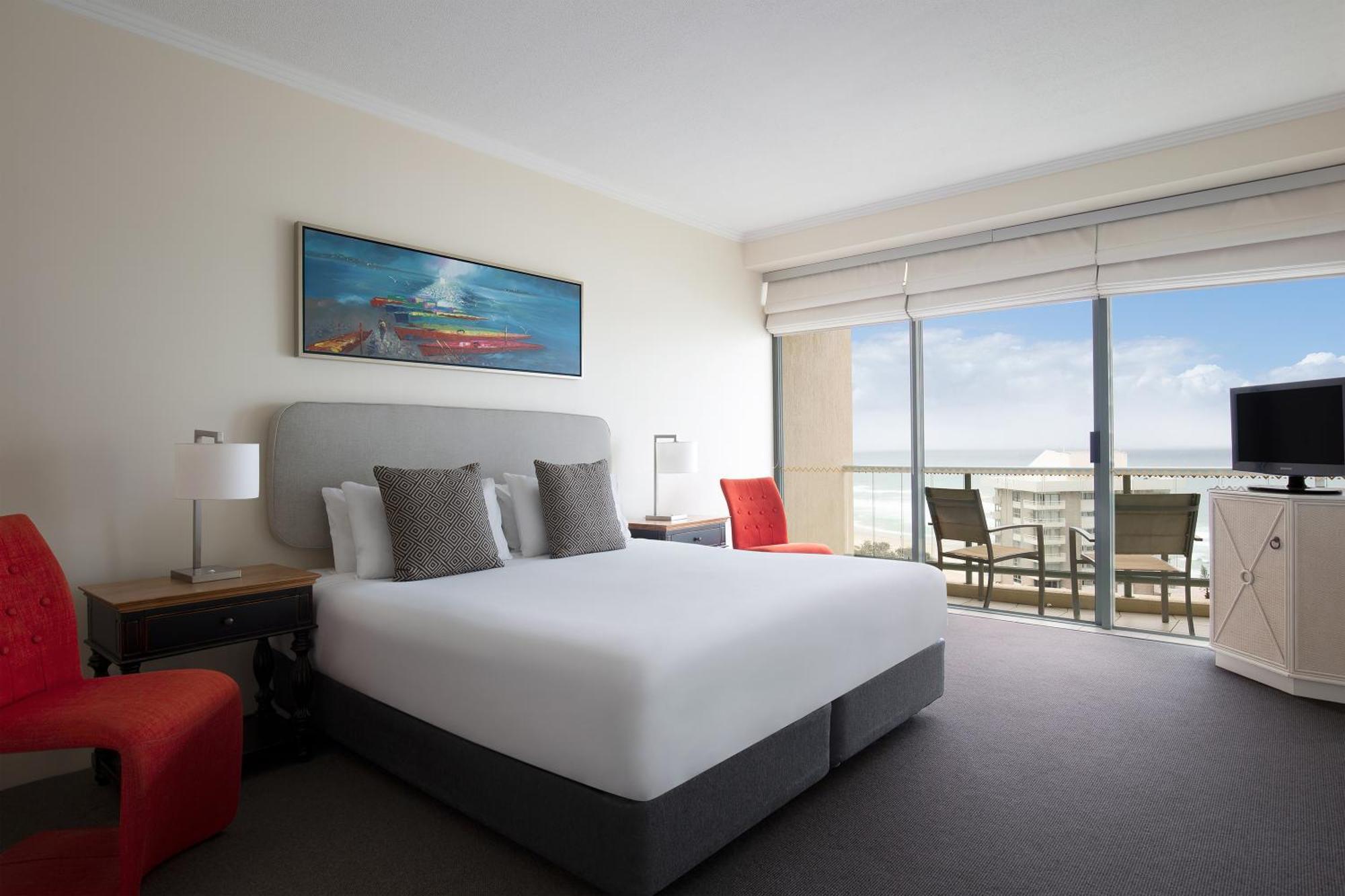 Three-Bedroom Apartment Ocean View