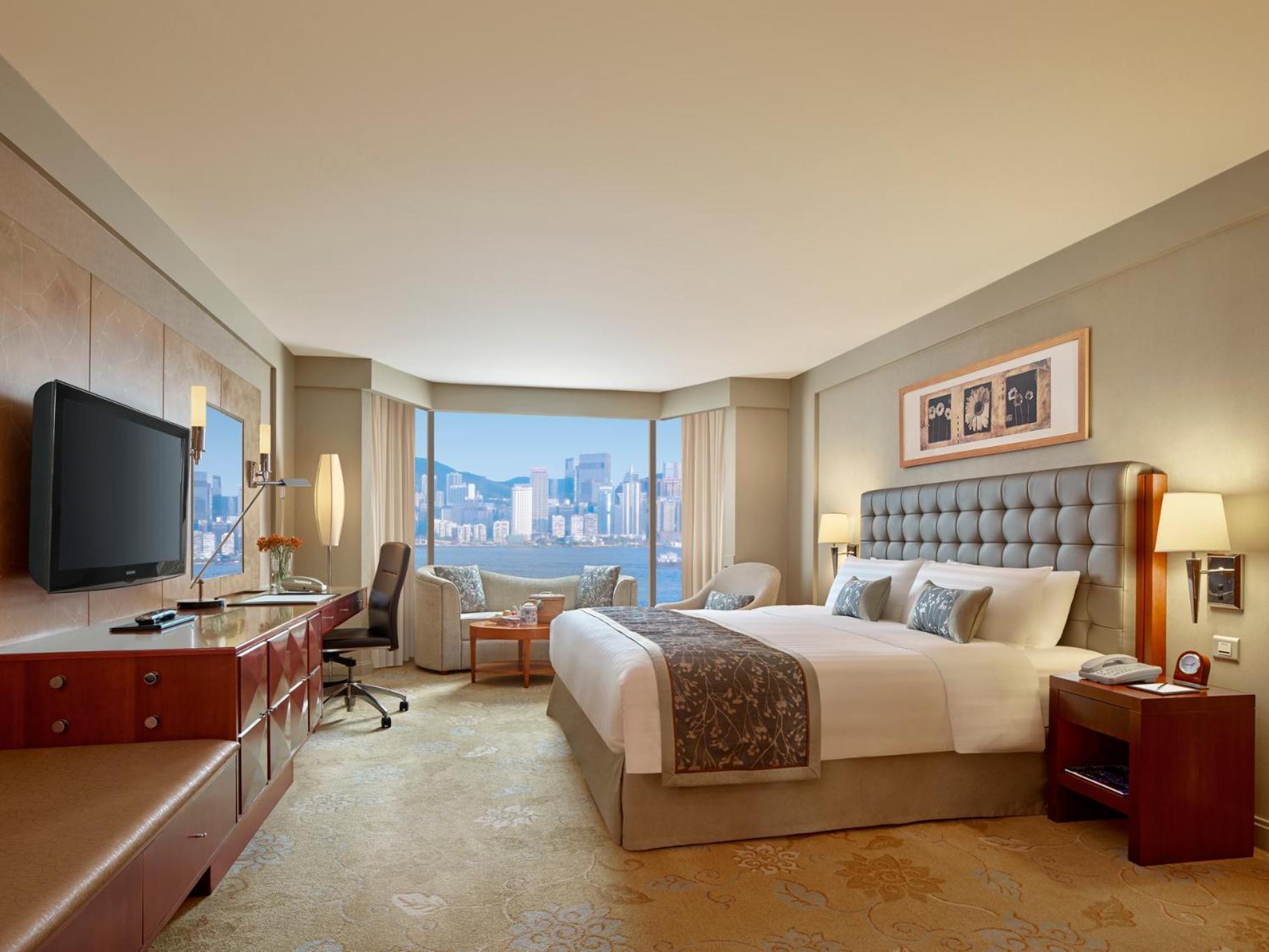 Deluxe King Room Harbour View