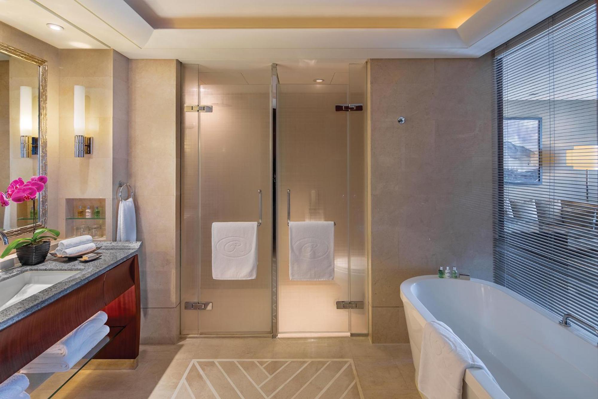 Premium King Room