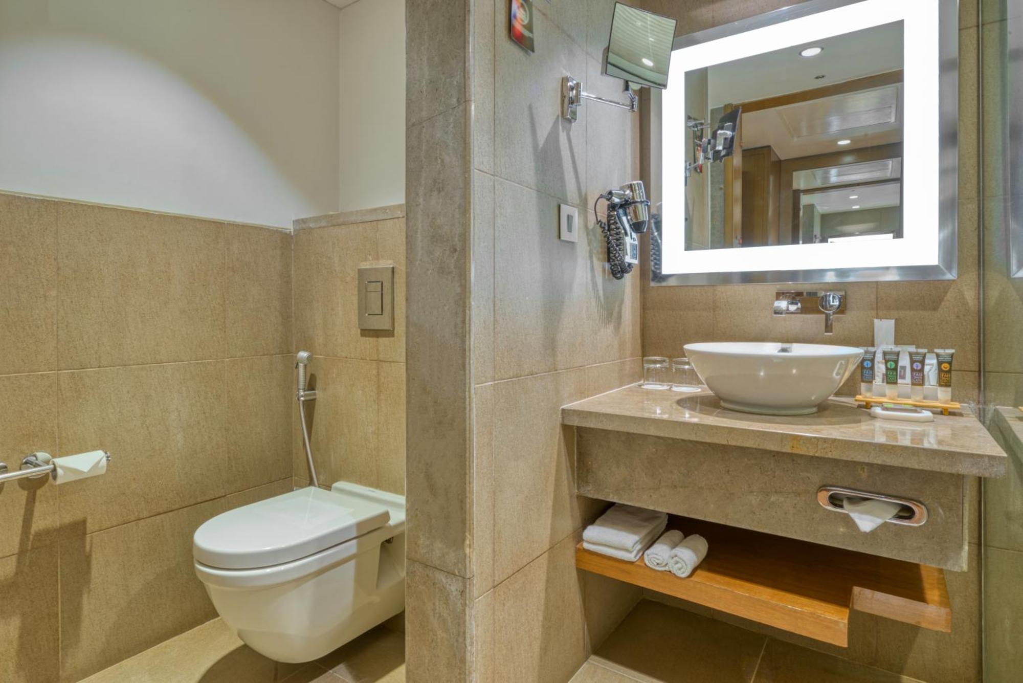 Premier King Room