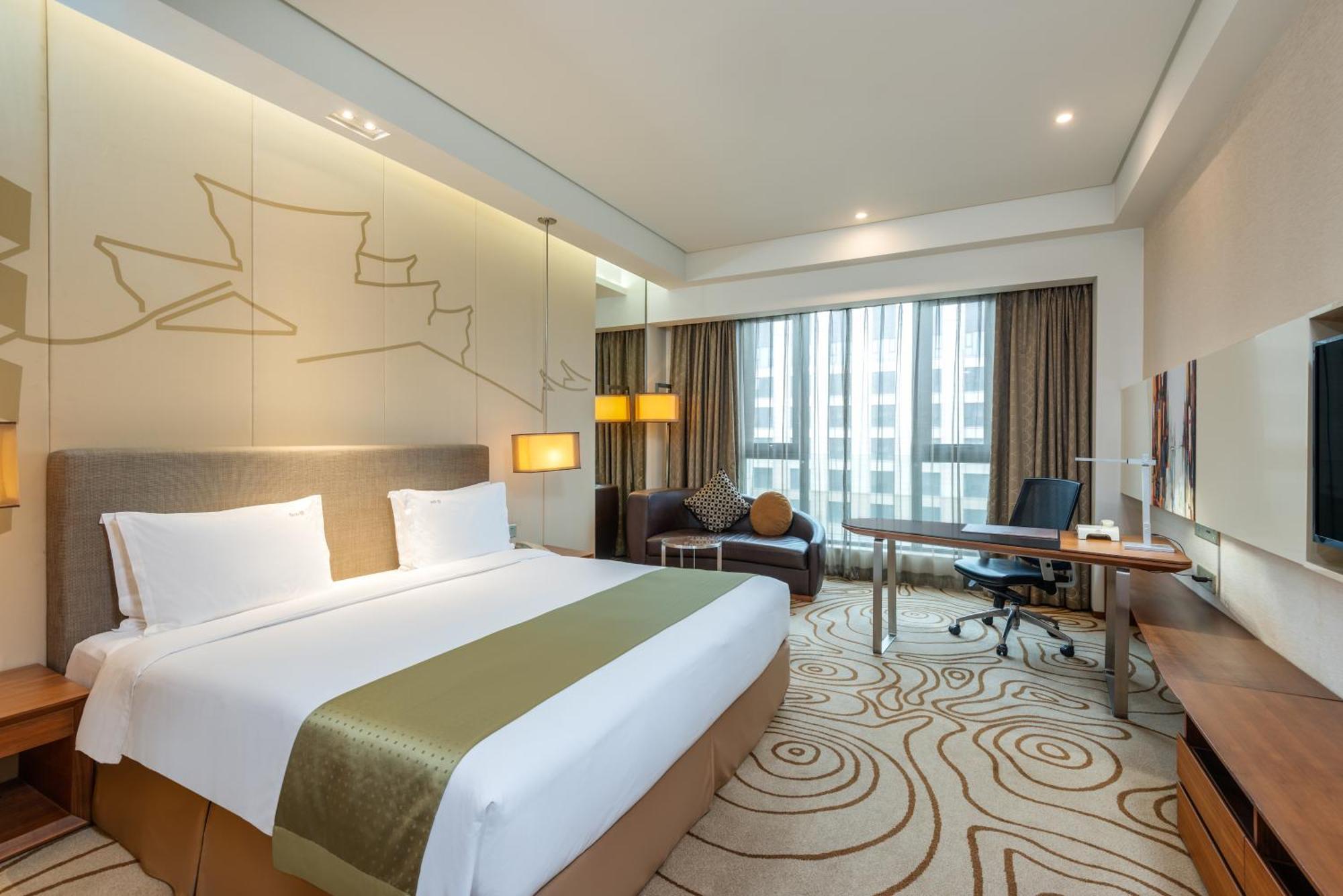 Standard King Room with City View,1437112399:JPEG