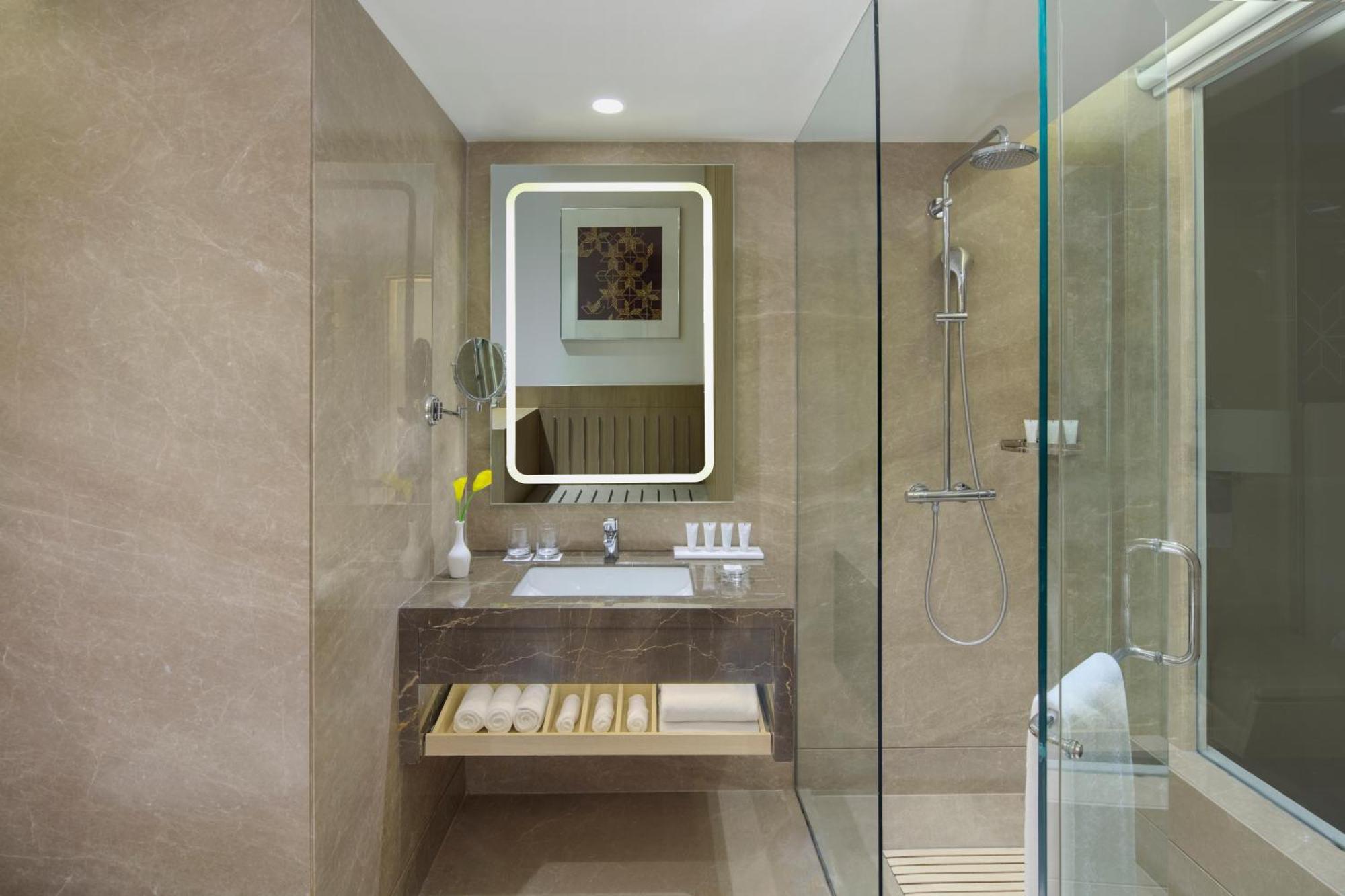 Superior Room with Breakfast and complimentary 1+1 Happy Hours,1277867449:JPEG