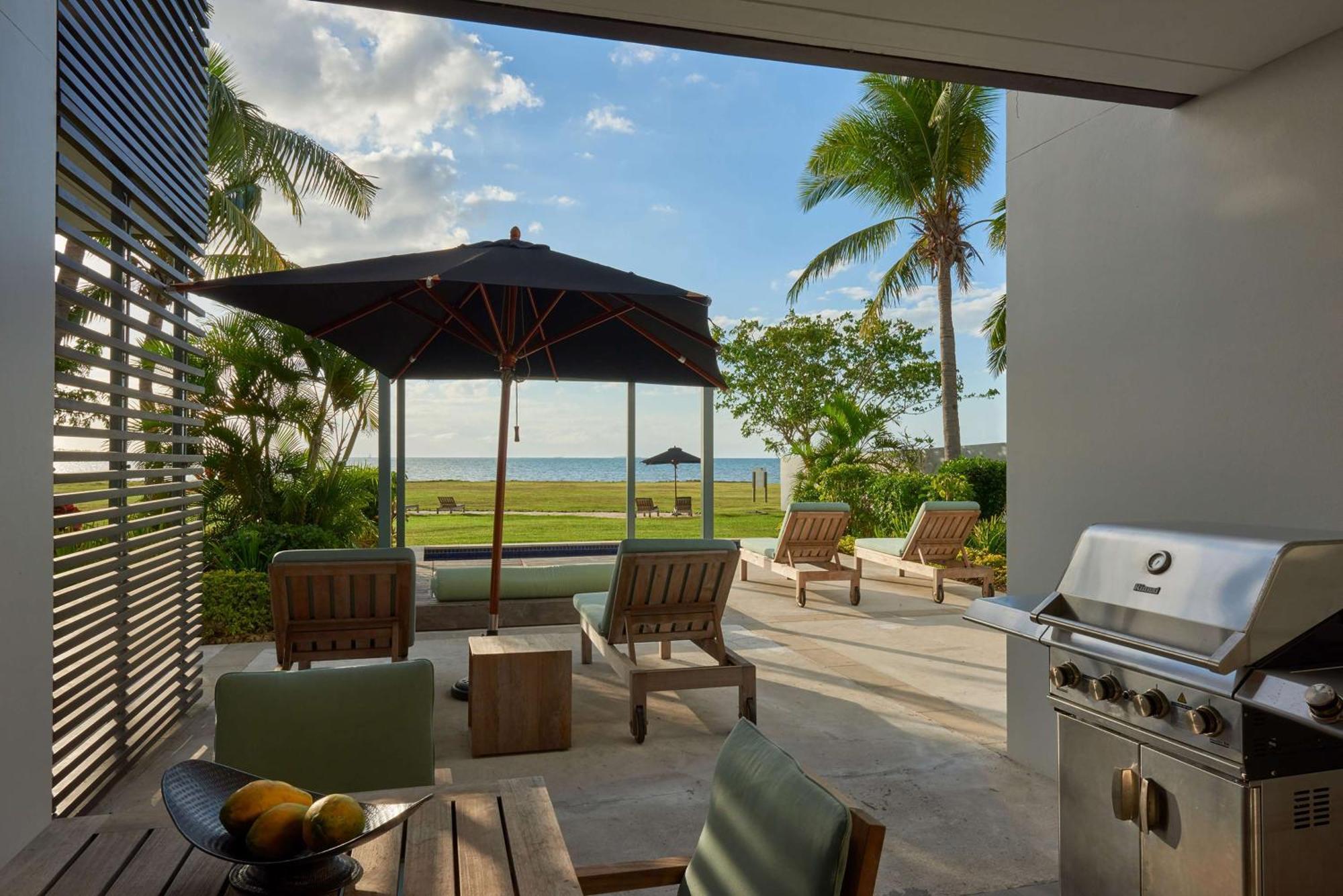 Deluxe One-Bedroom Suite - Beach Front,1278064144:JPEG