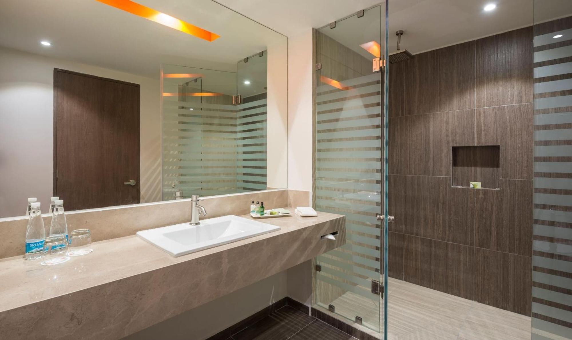 Deluxe King,1280074429:JPEG