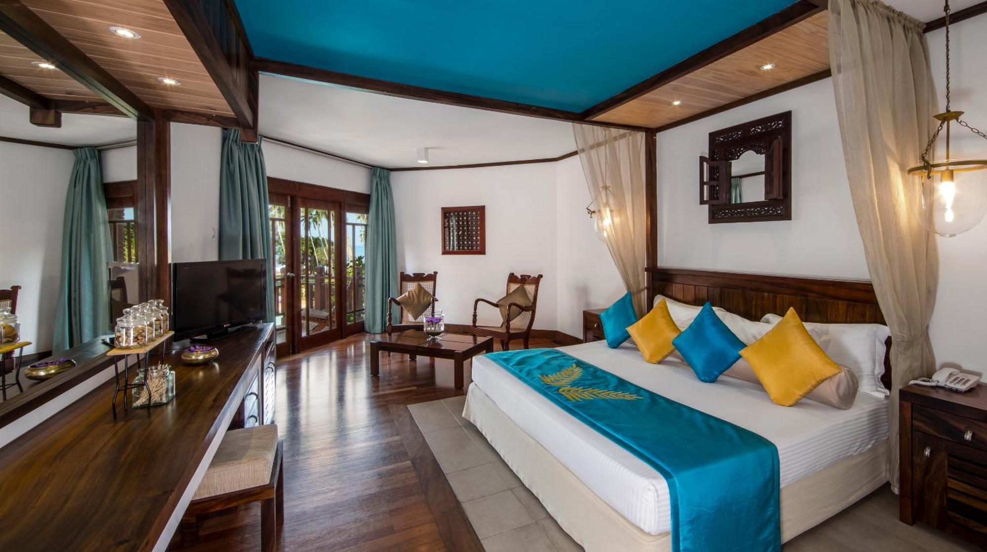 Deluxe Triple Room with Sea View,1697909796:JPEG