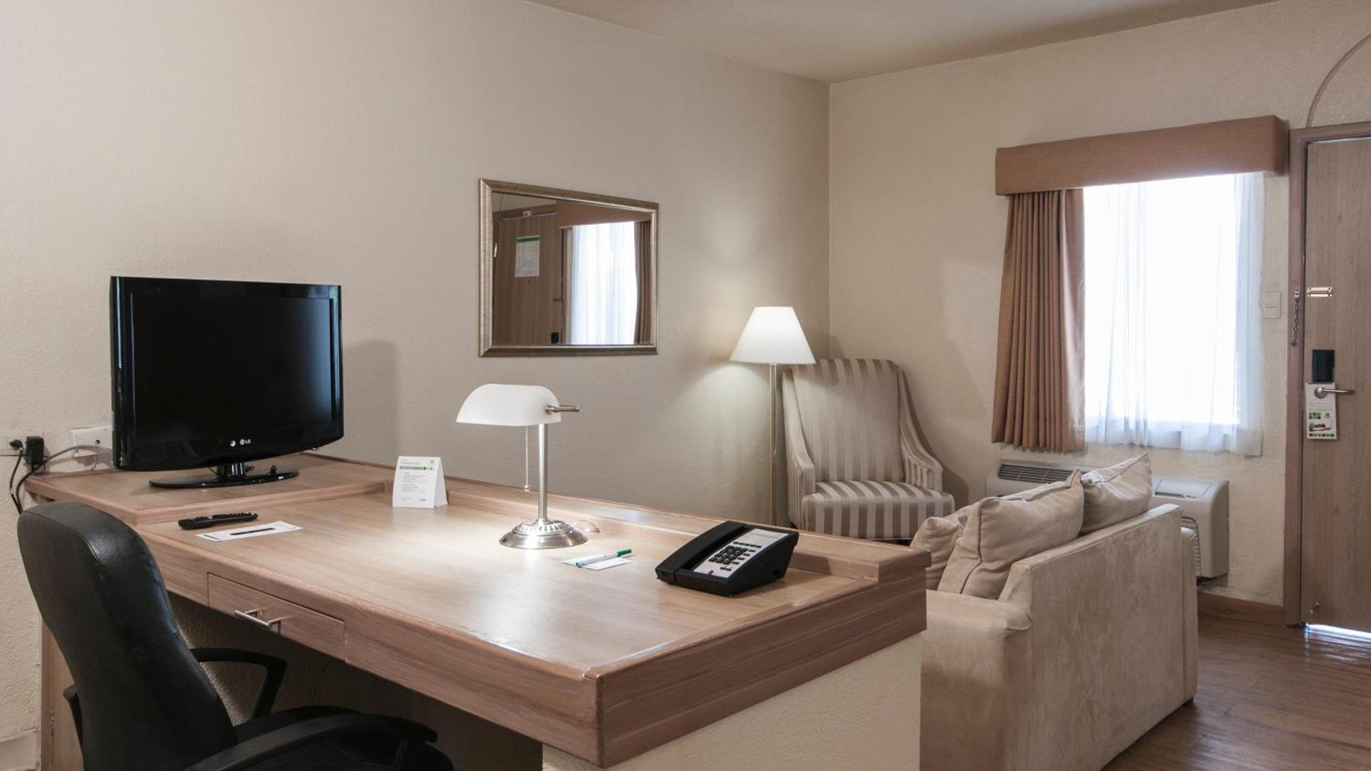 Standard Room,1396432805:JPEG