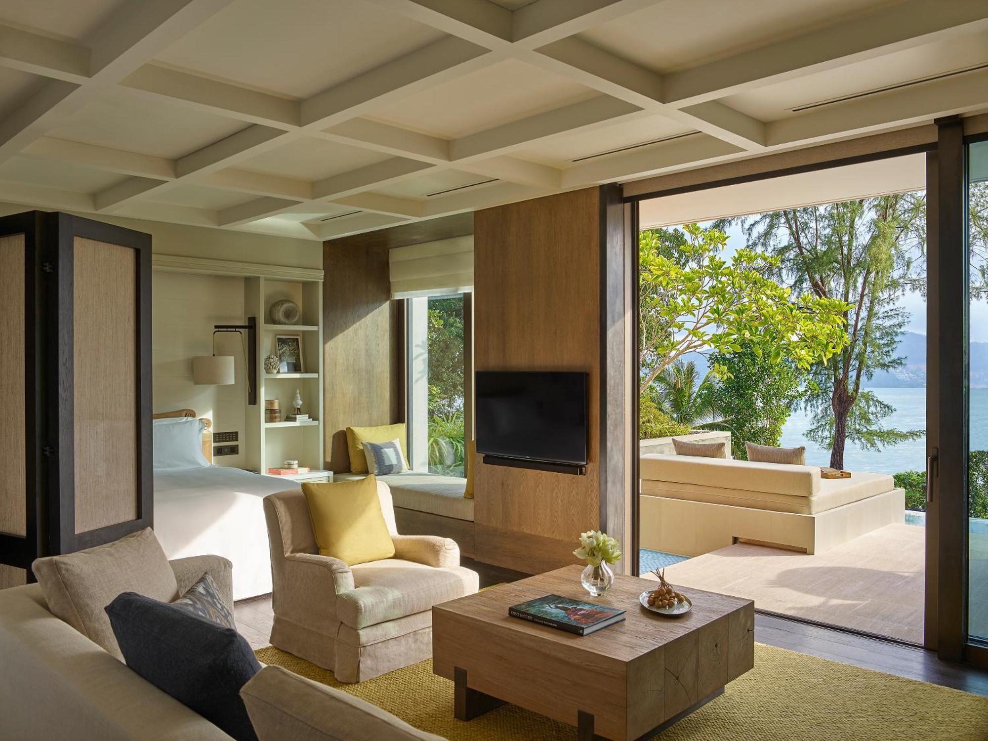 Partial Ocean Pool Pavilion King
