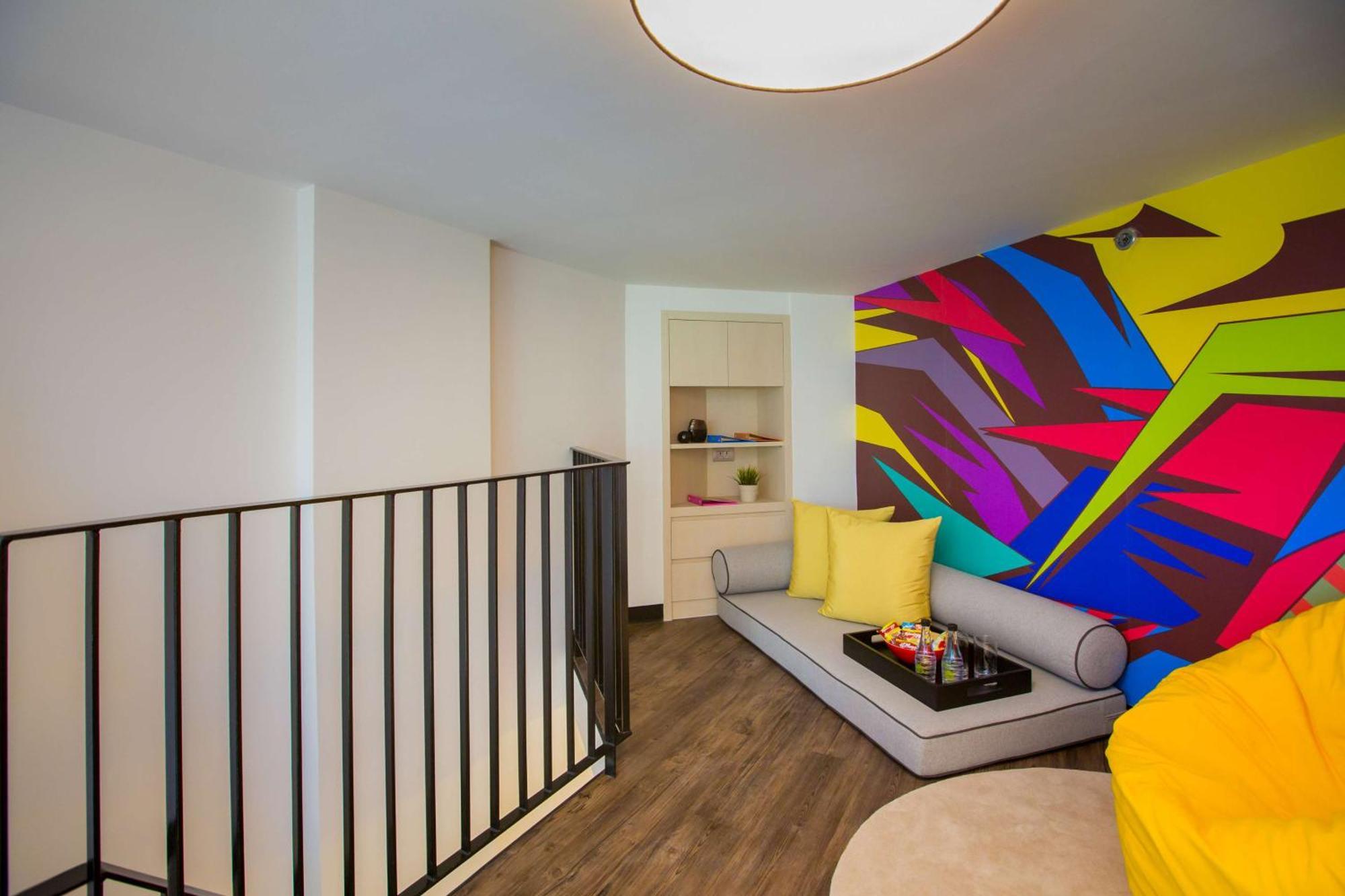 One-bedroom Loft Suite with Lagoon View,1369506005:JPEG