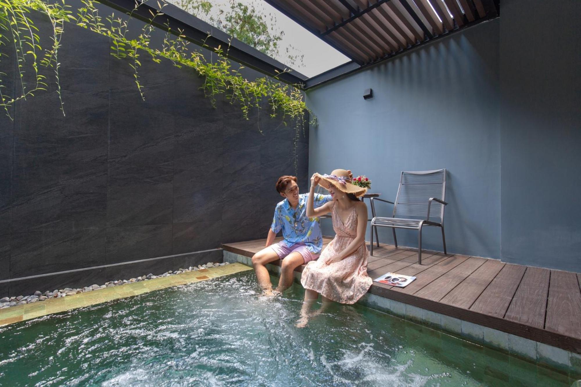 Deluxe Room with Private Tub