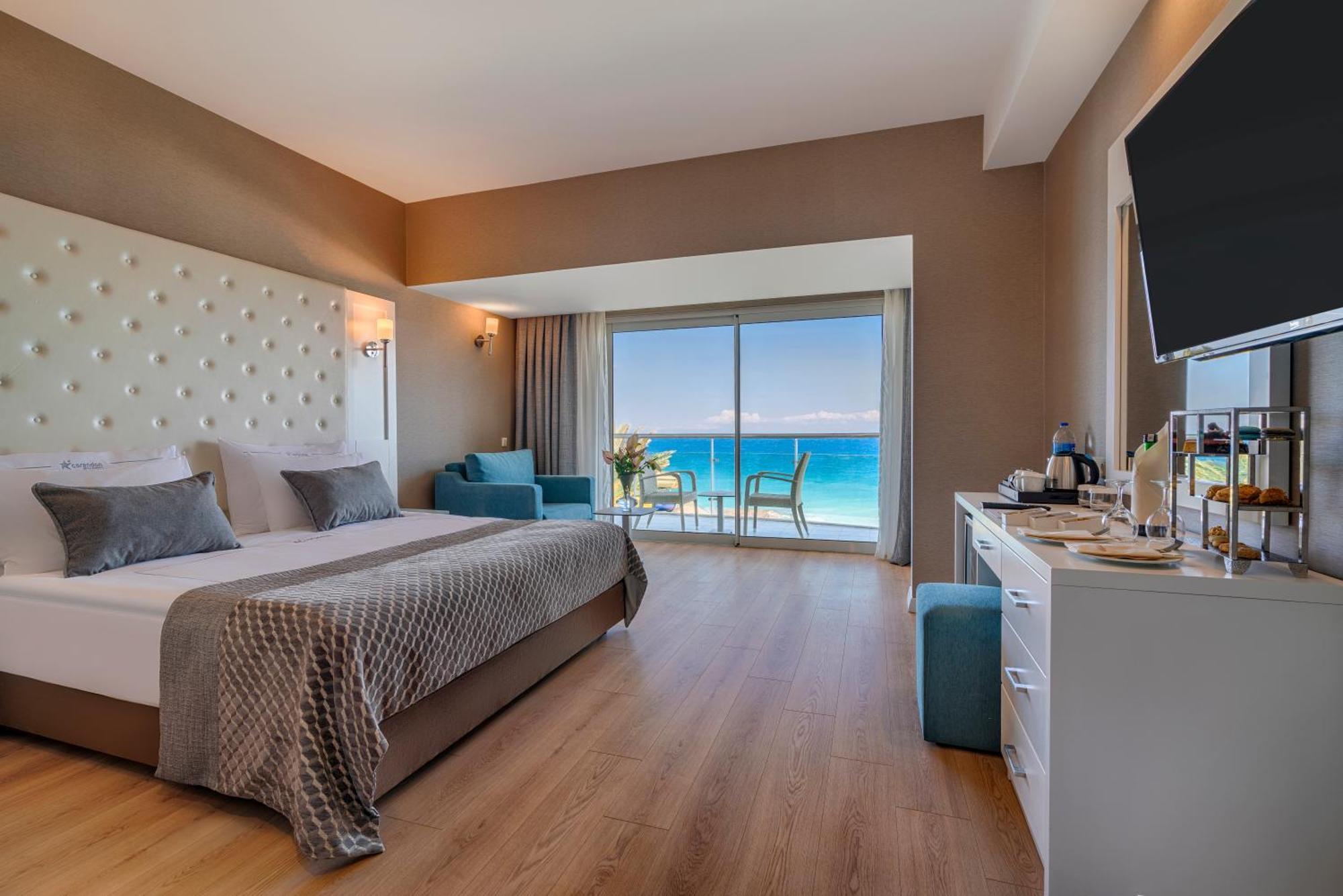 Standard Double or Twin Room Sea View
