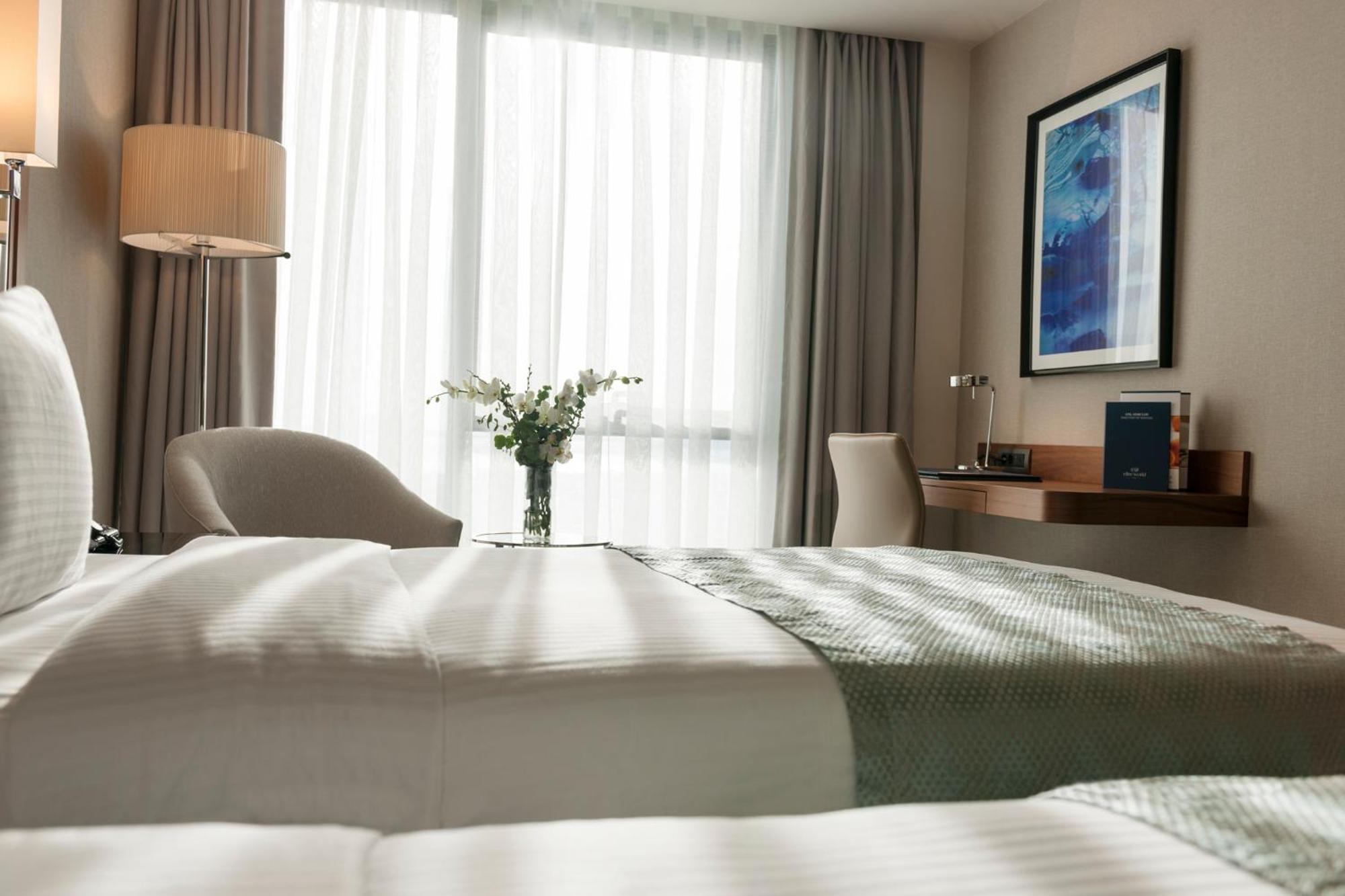 Deluxe Room 2 Single Beds