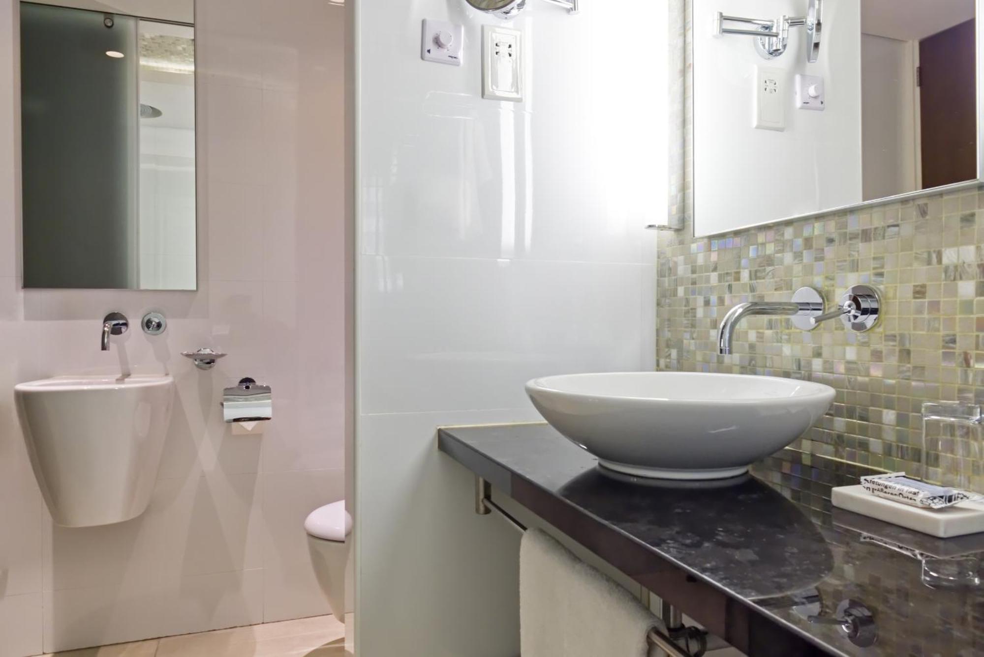 Junior Suite Sea View & Sharing Pool Adults Only