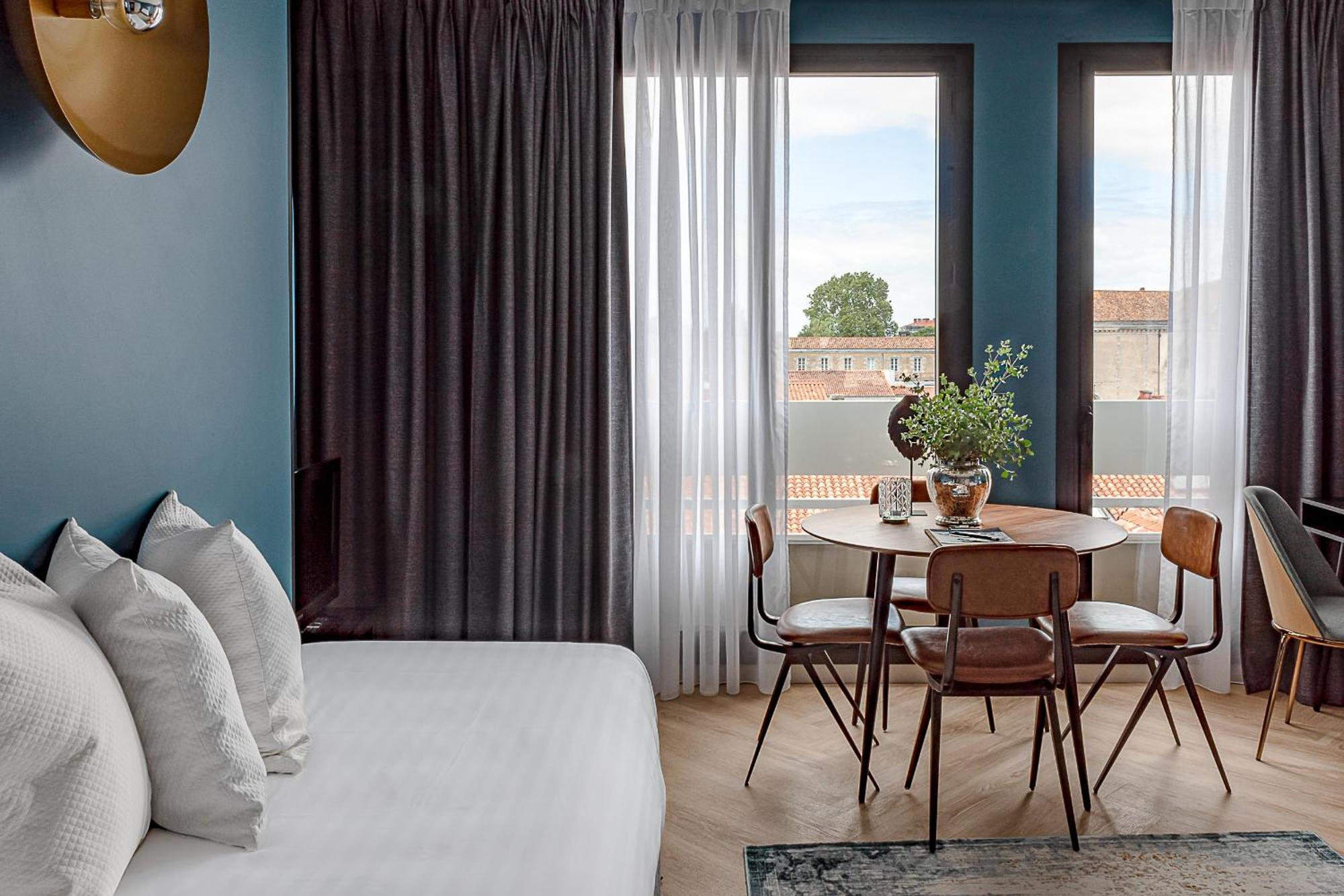 Prestige Suite
