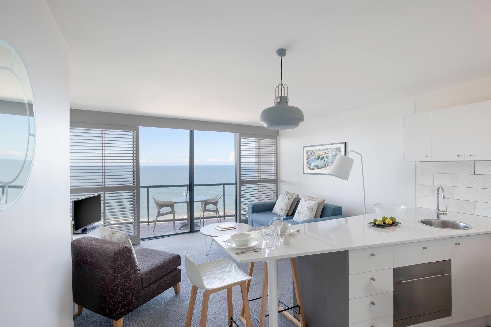 One-Bedroom Ocean Superior Apartment