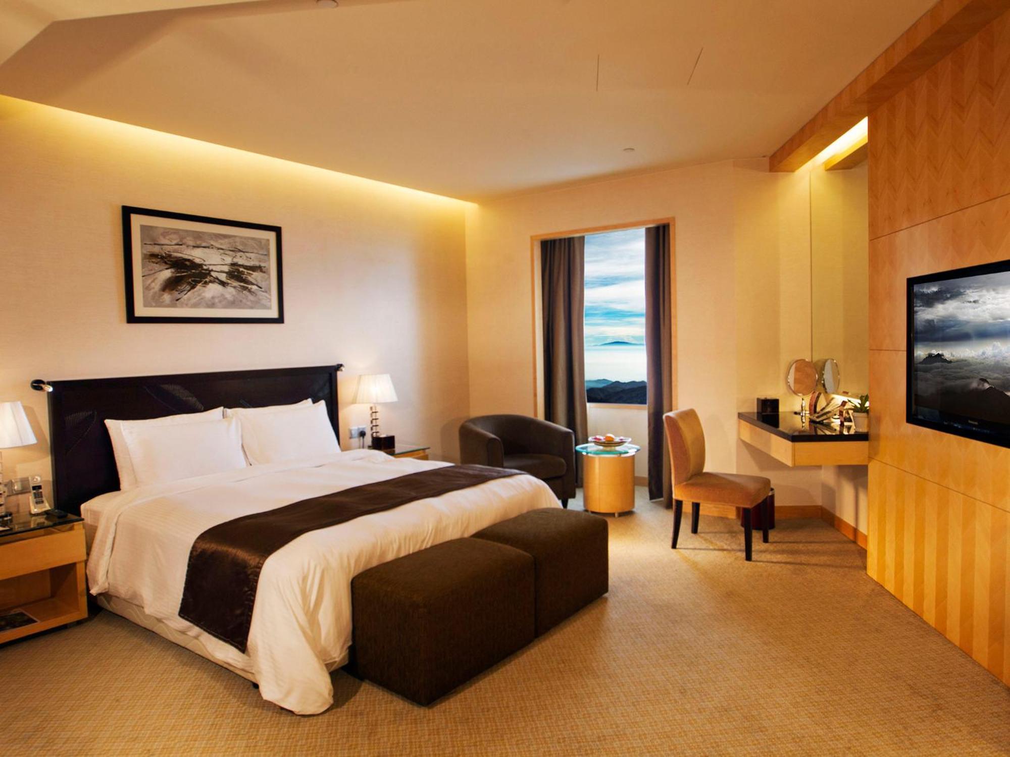 Grand Premier Double Room with Spa Package,1283097502:JPEG