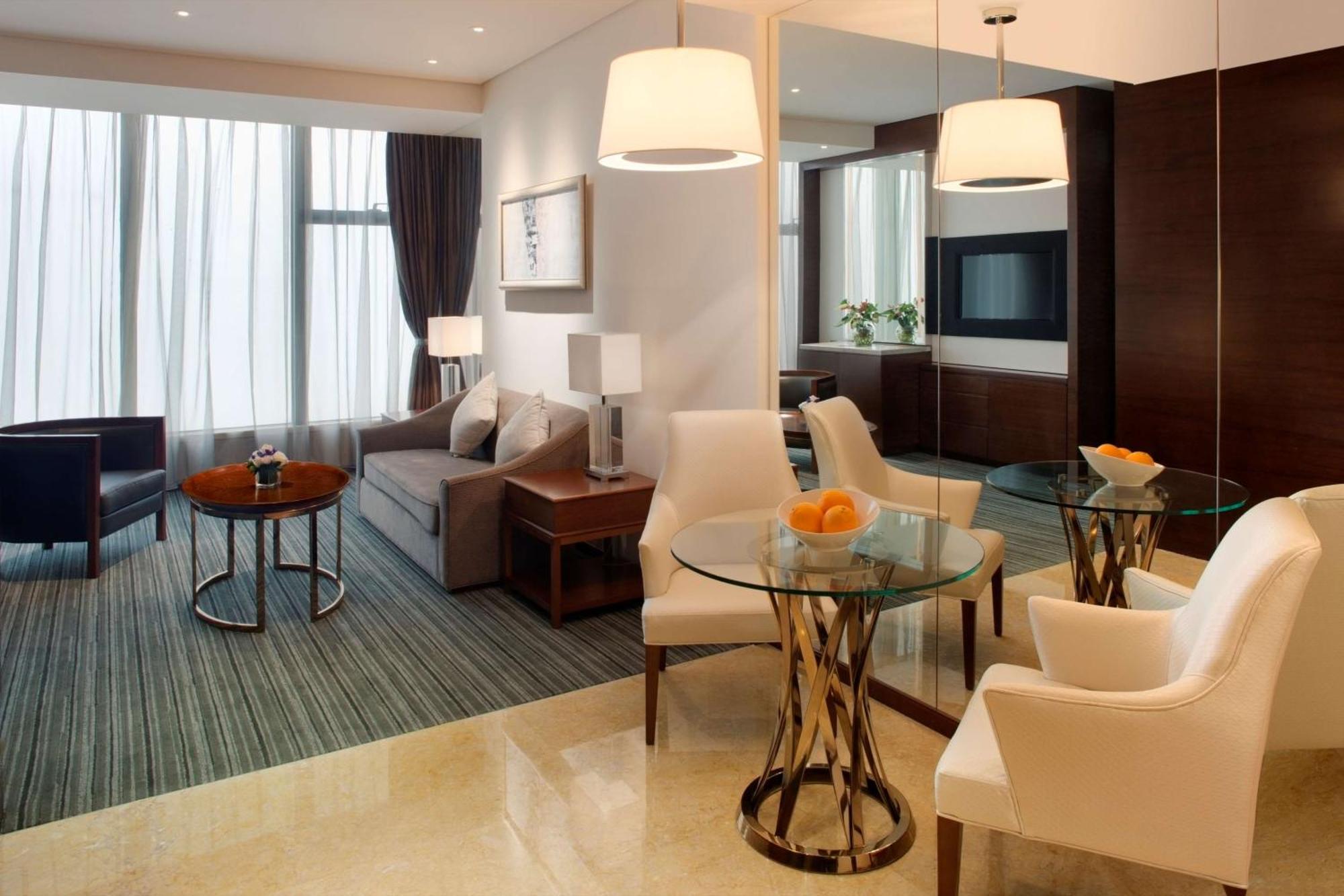 Executive Suite with Yangtze River View