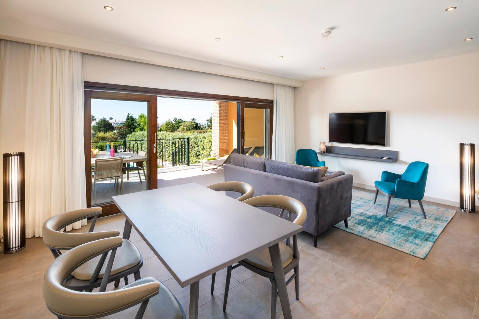Duplex Two Bedroom Townhouse Private Pool