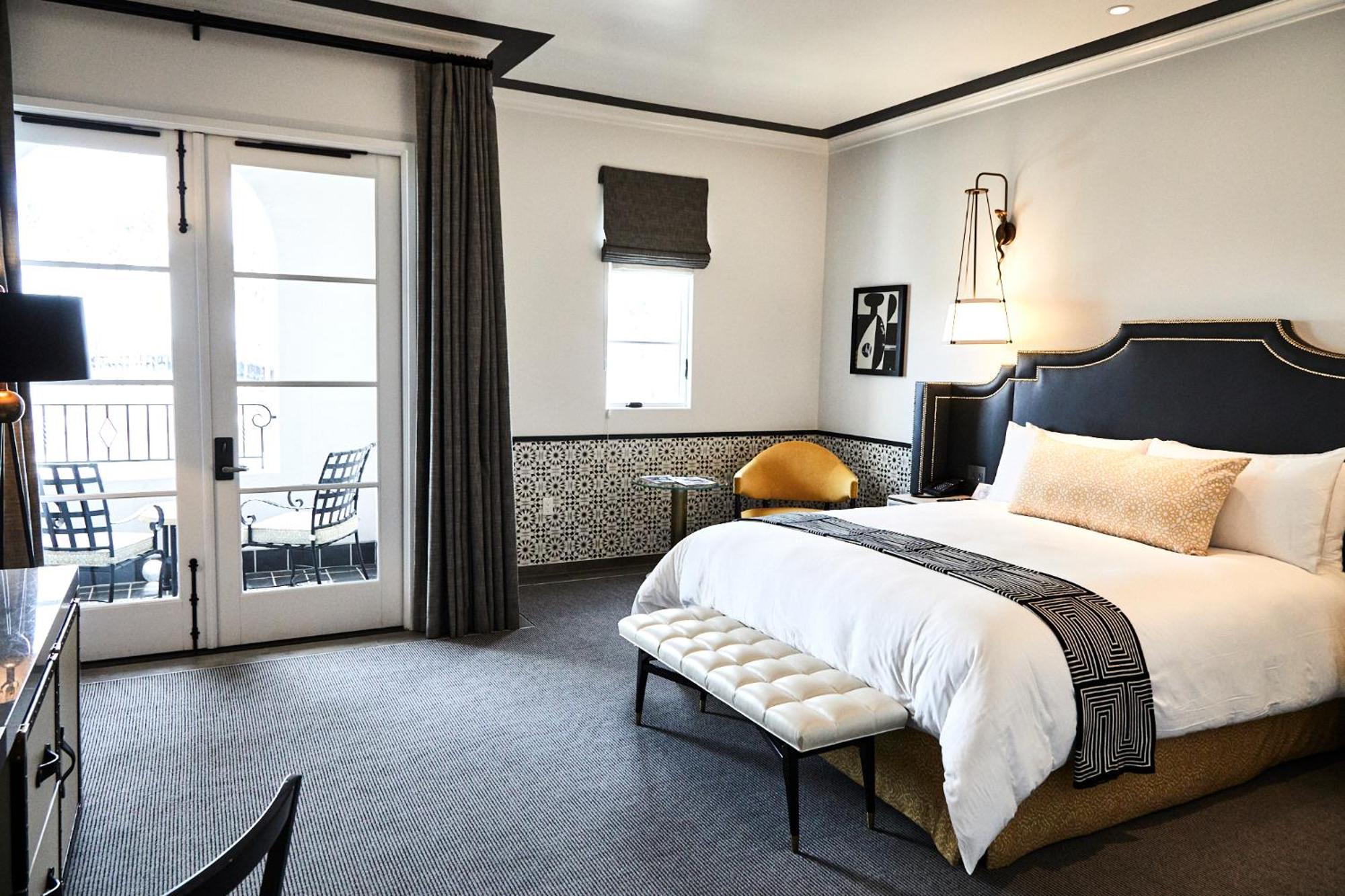 Deluxe King Room,1284732805:JPEG
