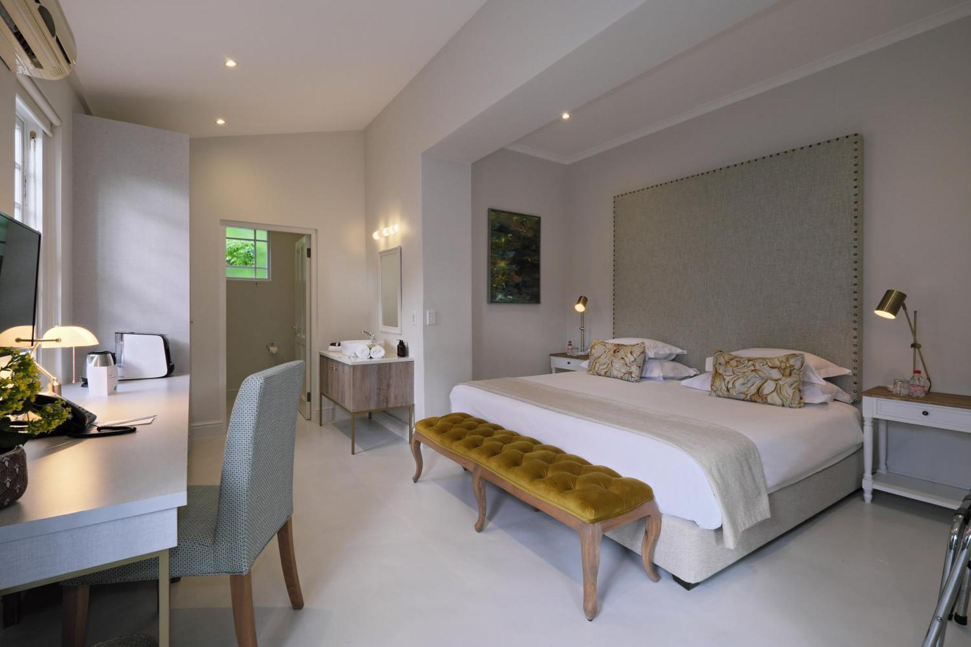 Deluxe Room,1143953674:JPEG