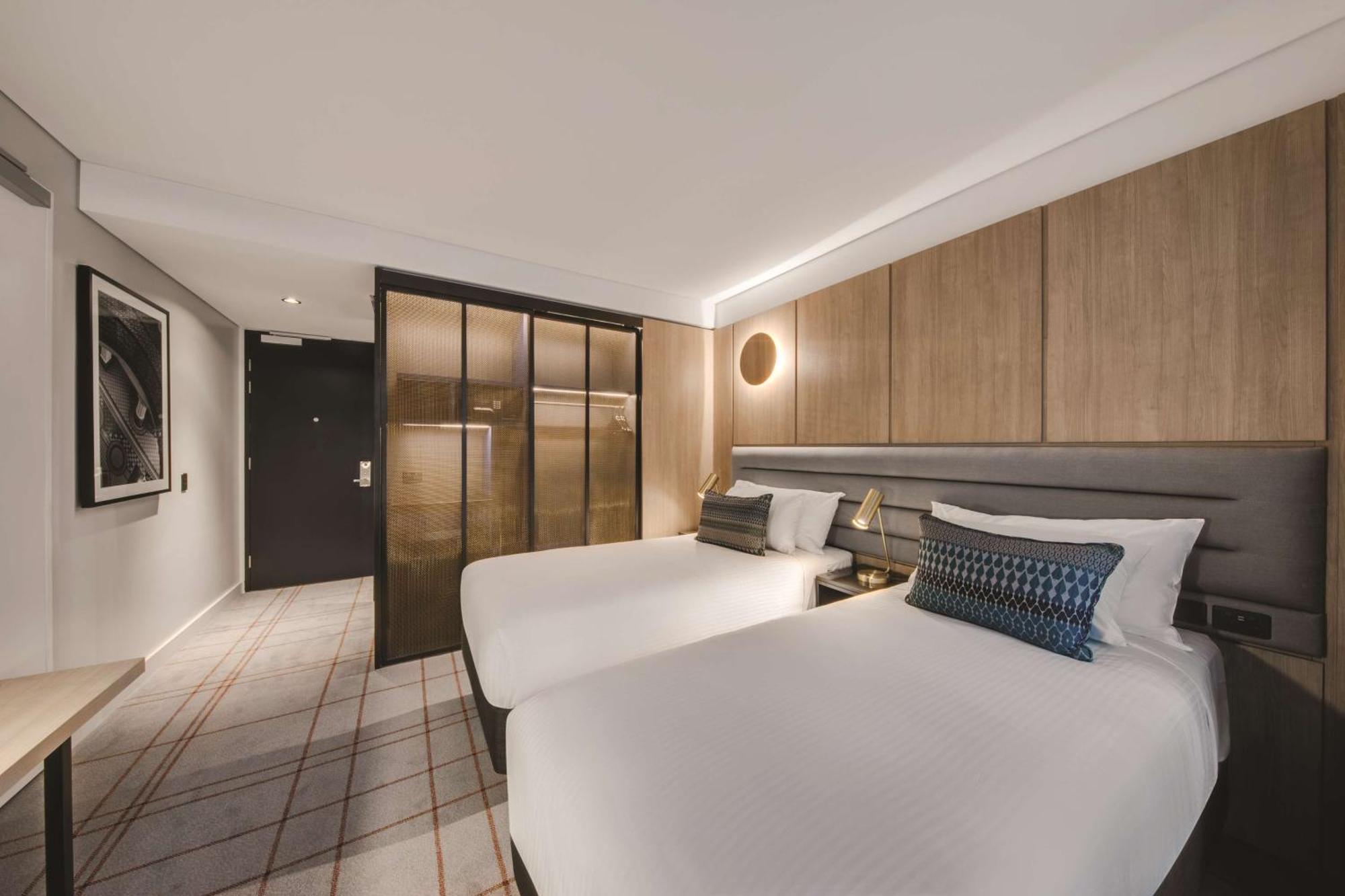 Guest Room Twin