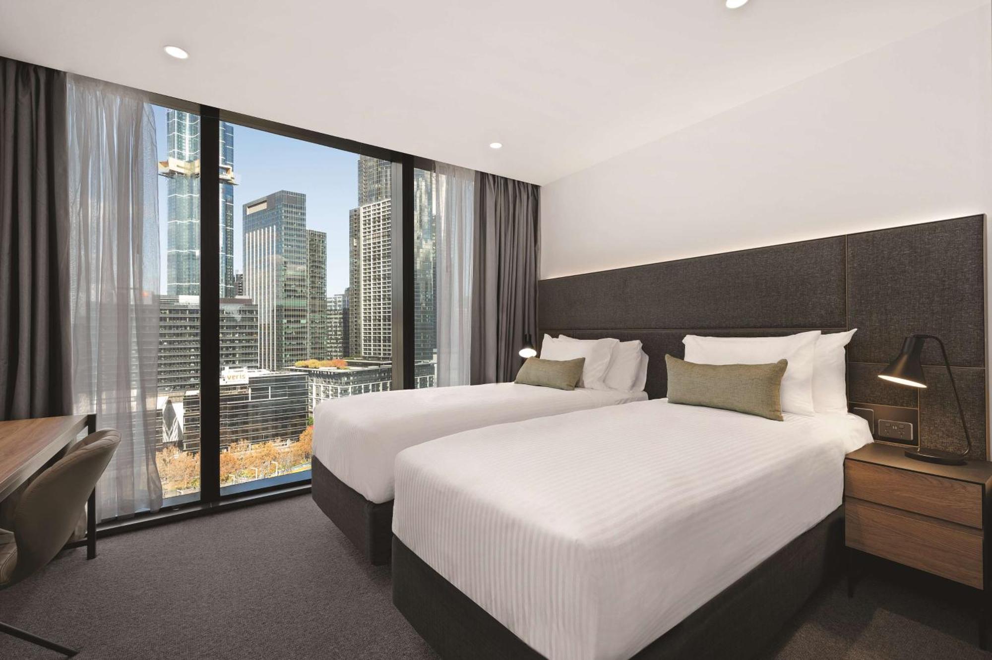Premium Yarra Room Riverview