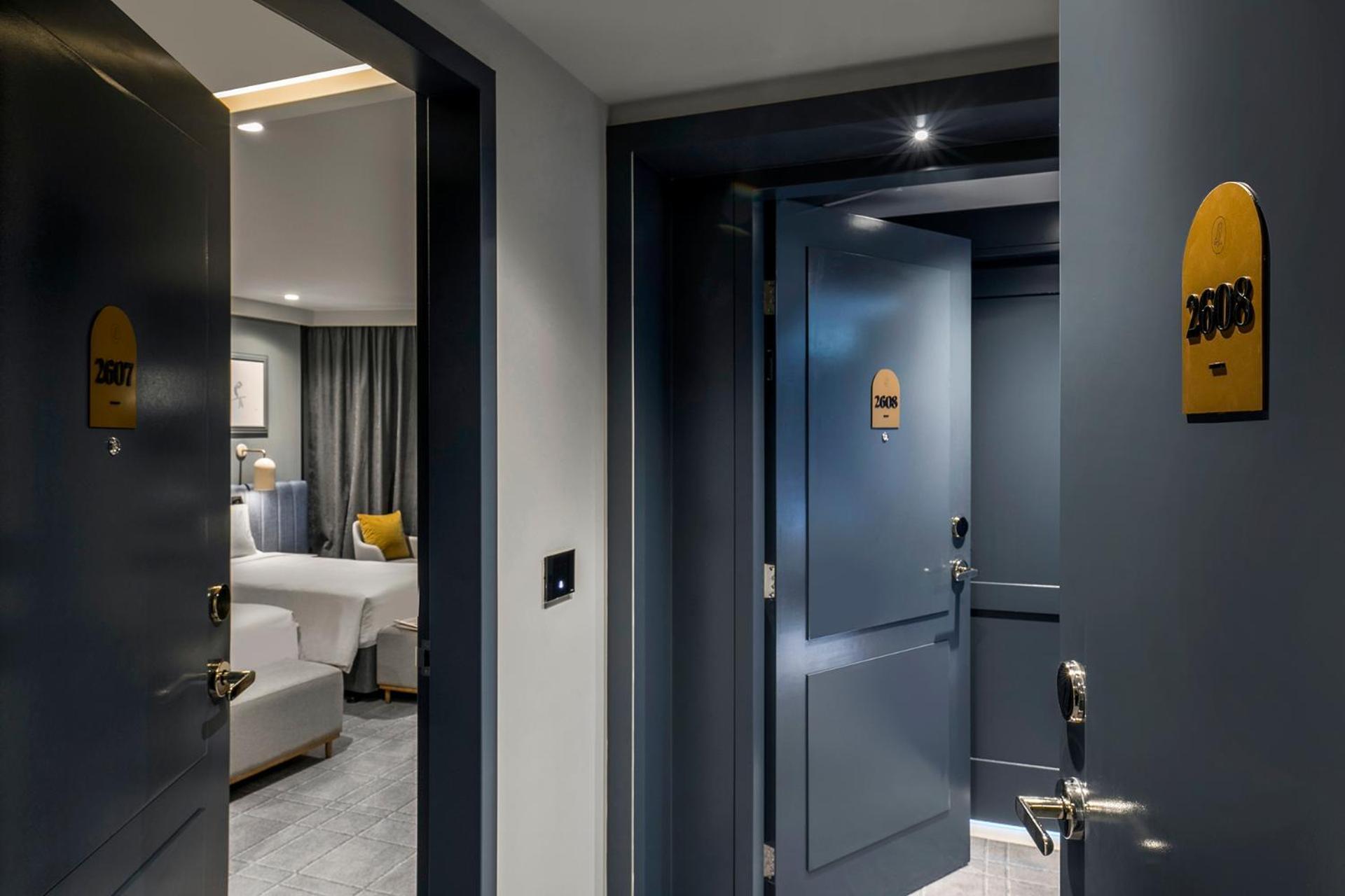 Standard Twin Room High Floor
