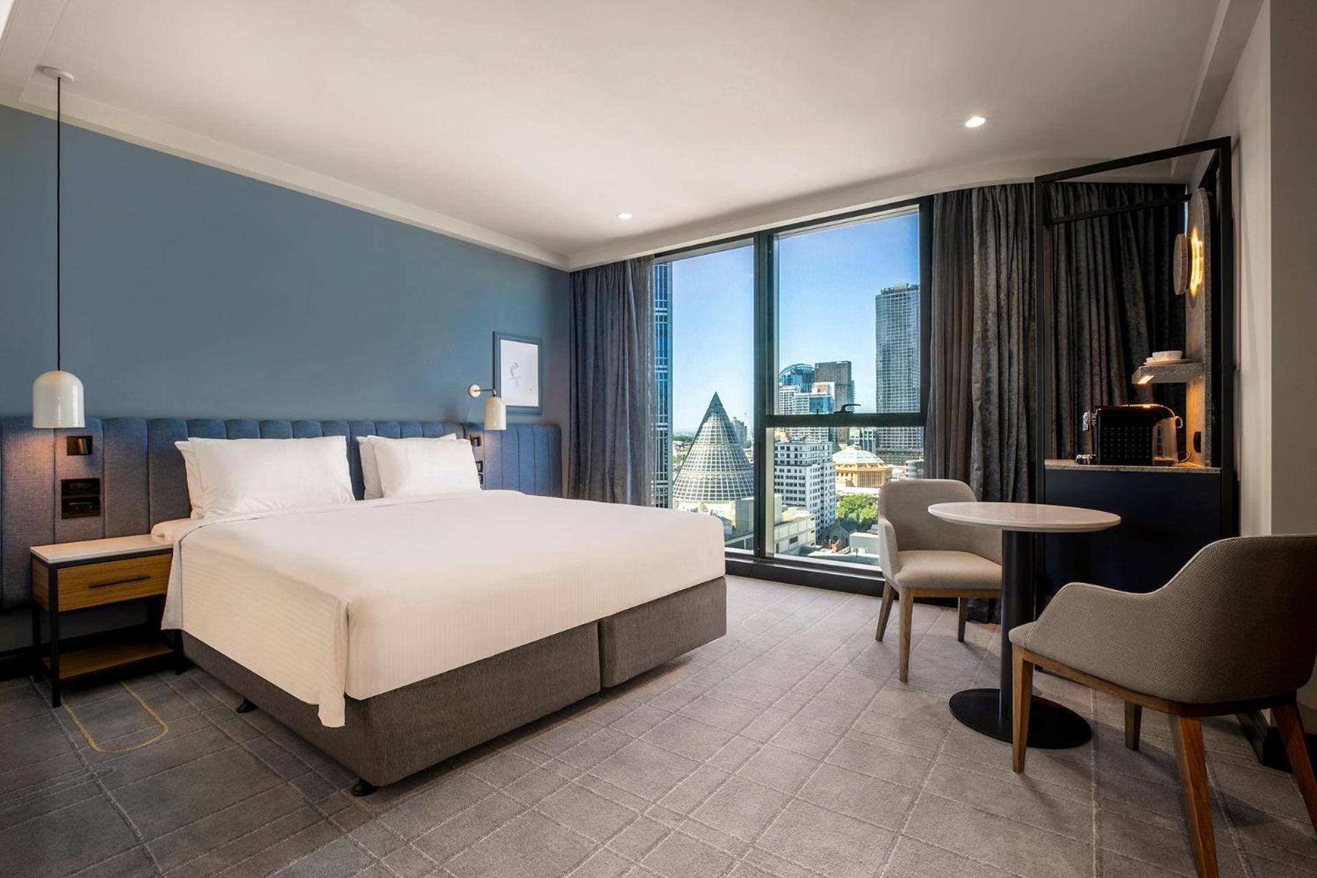 Standard King Room Disability Access