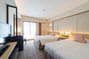 Premium Twin Room with Fitness Center Access - Non-Smoking