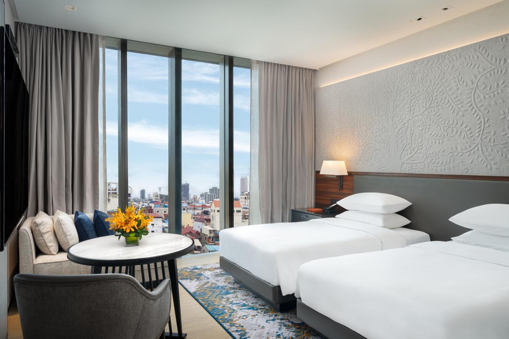 Twin Room - Club Access,1287581284:JPEG