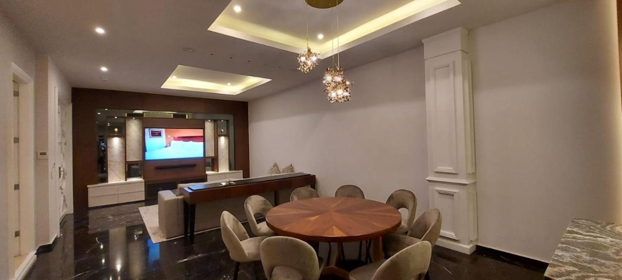 Presidential Suite