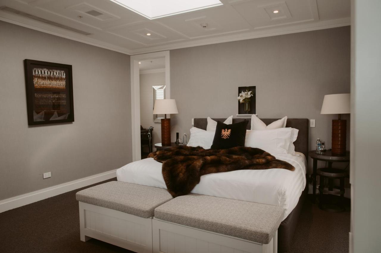 Penthouse Apartment