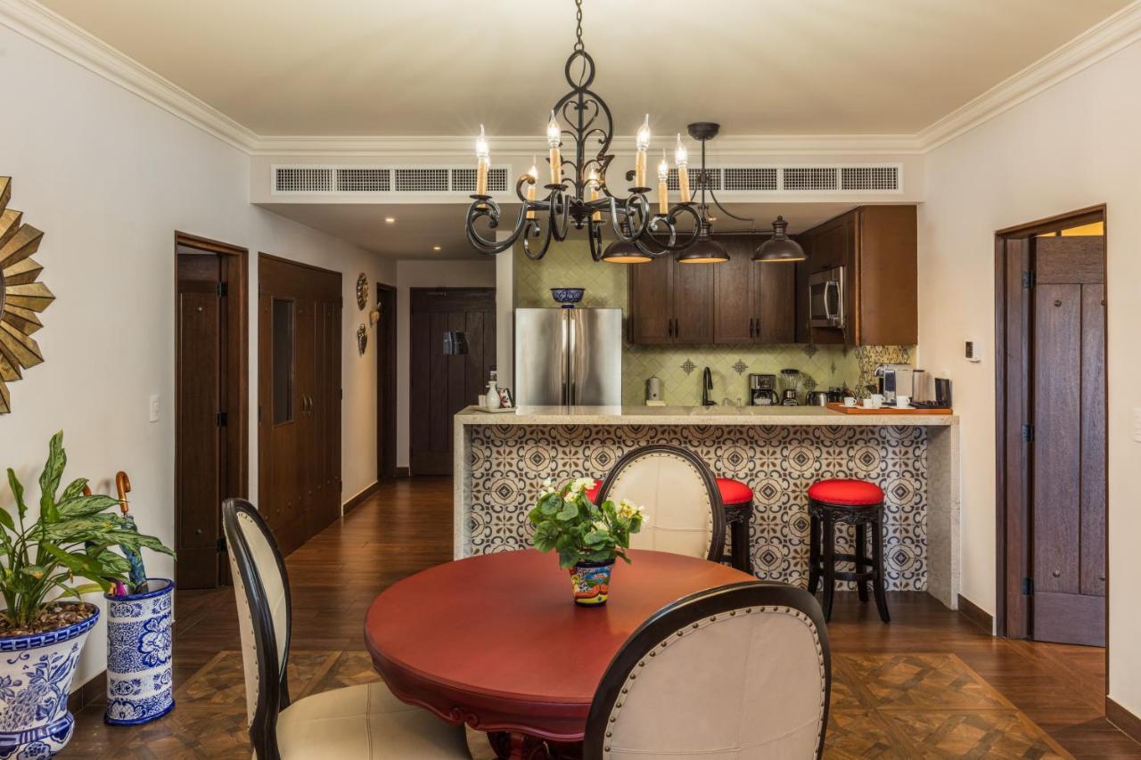Two-Bedroom Suite,1288310056:JPEG