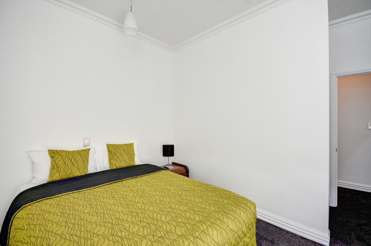 2 Bedroom Inner City Apartment