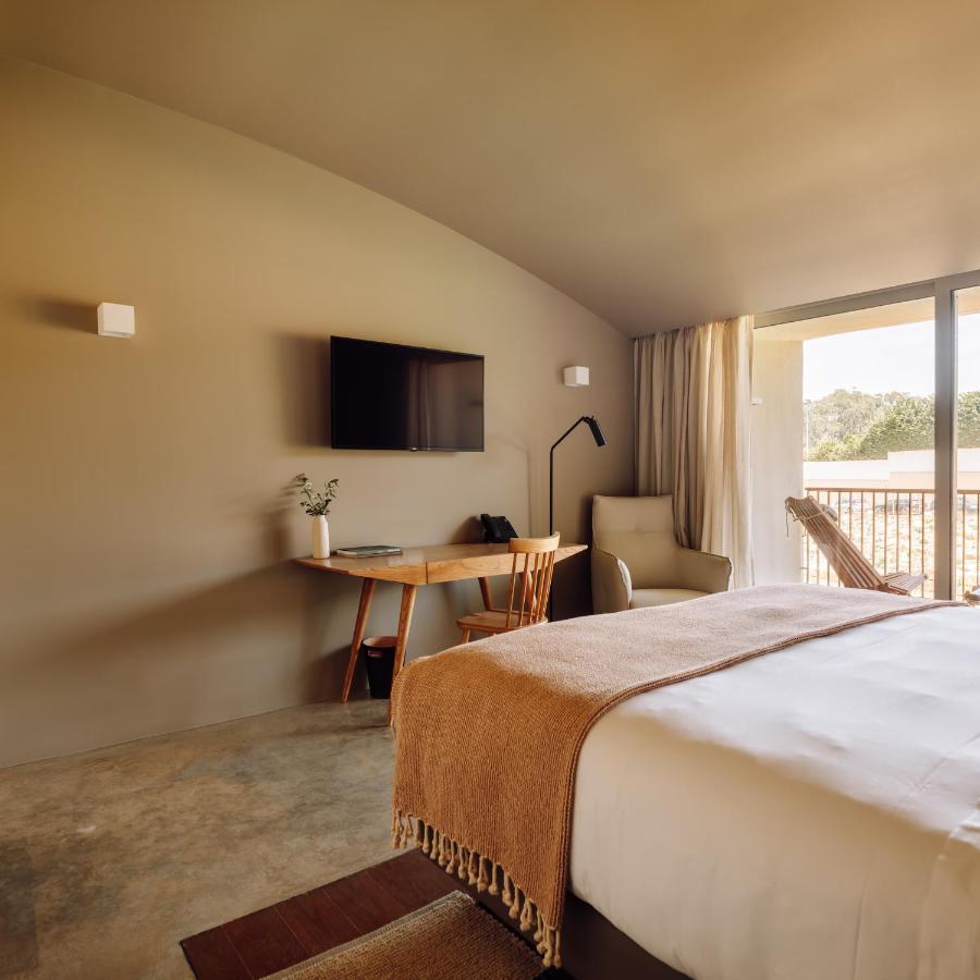 Double or Twin Room Garden View